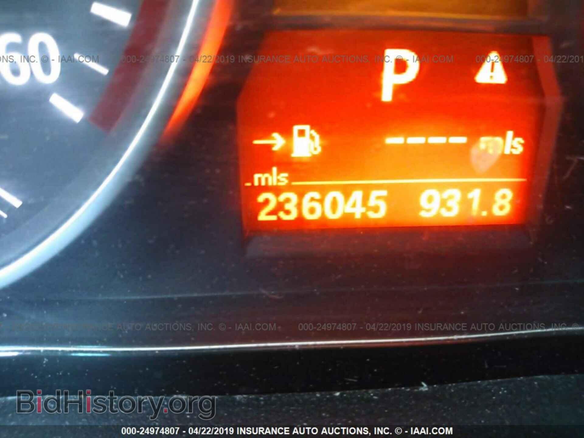 2006 BMW 330 - VIN: WBAVB33546KS36301 - Photo 7