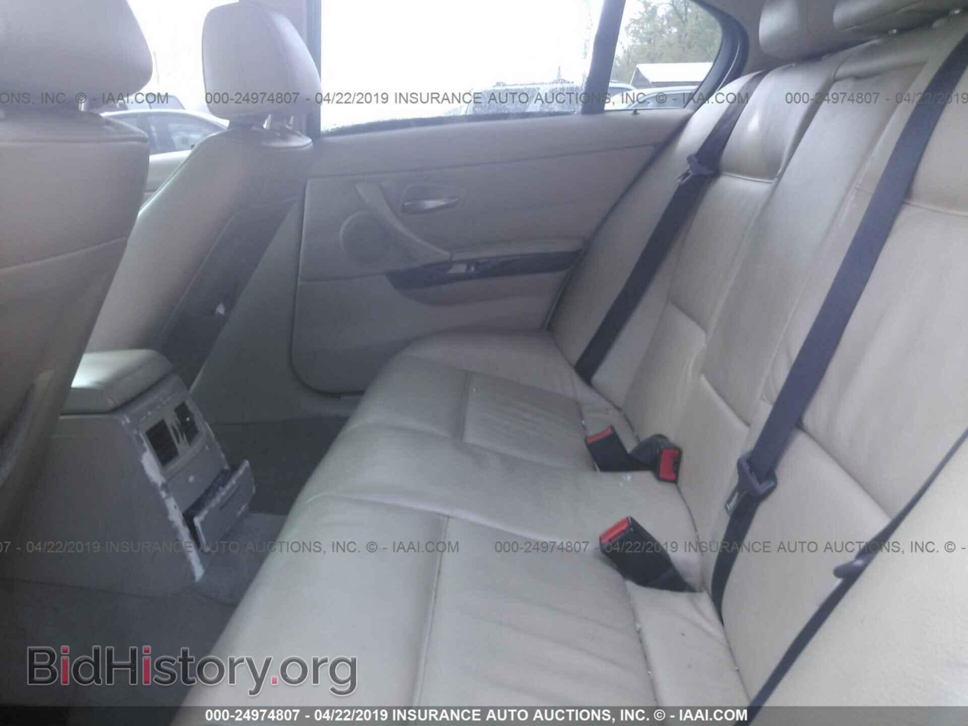 2006 BMW 330 - VIN: WBAVB33546KS36301 - Photo 8