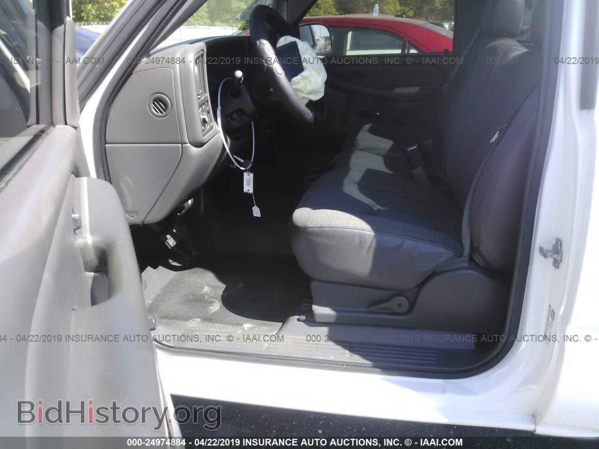 2005 GMC NEW SIERRA - VIN: 1GTEC14V05Z261608 - Фото 8