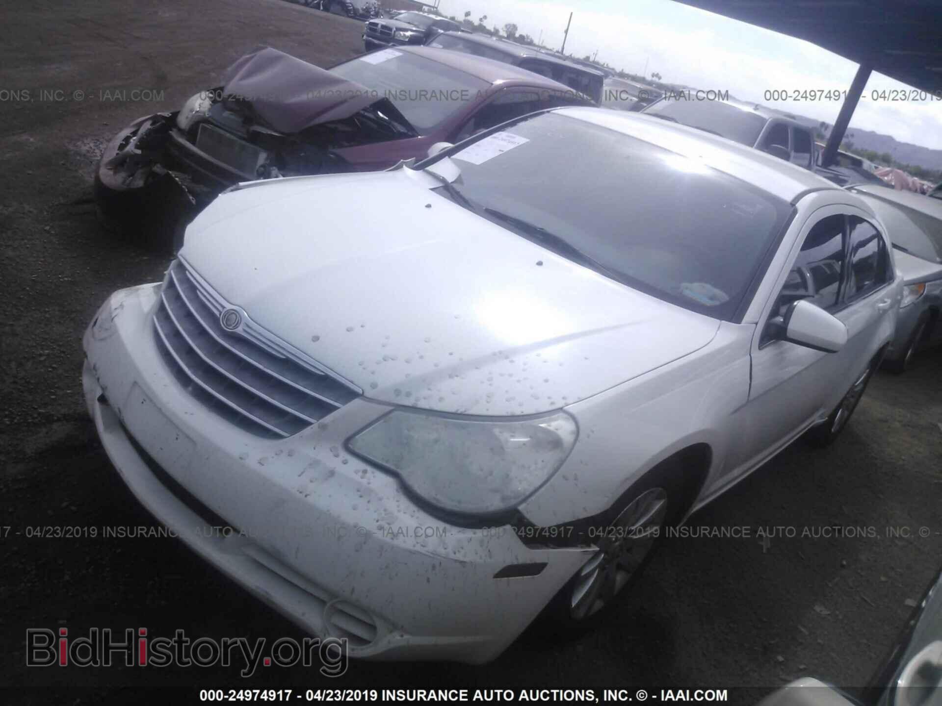 2010 CHRYSLER SEBRING - VIN: 1C3CC5FBXAN152550 - Фото 2
