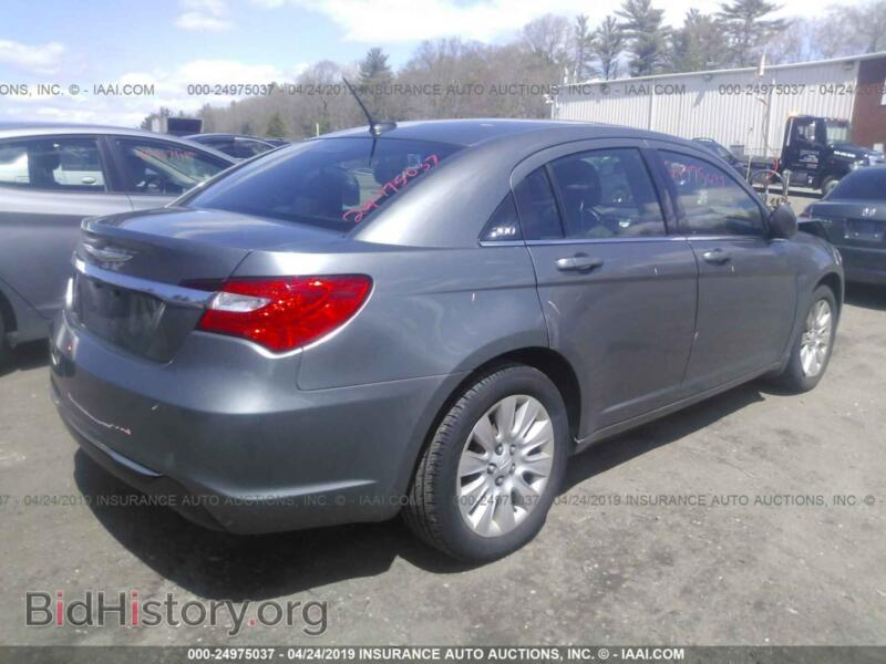2012 Chrysler 200 (VIN 1C3CCBAB6CN282107) — фото 4 из 10