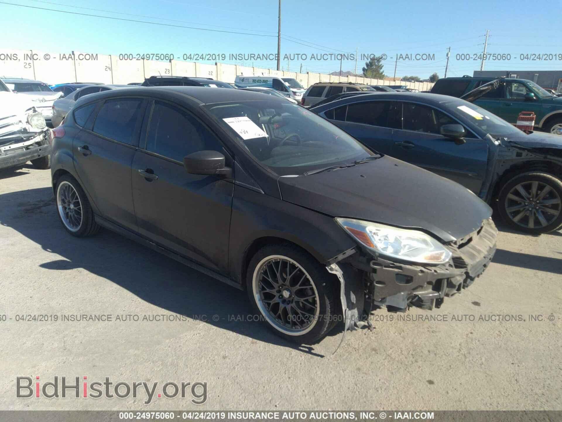 Photo 1FAHP3K29CL273915 - FORD FOCUS 2012