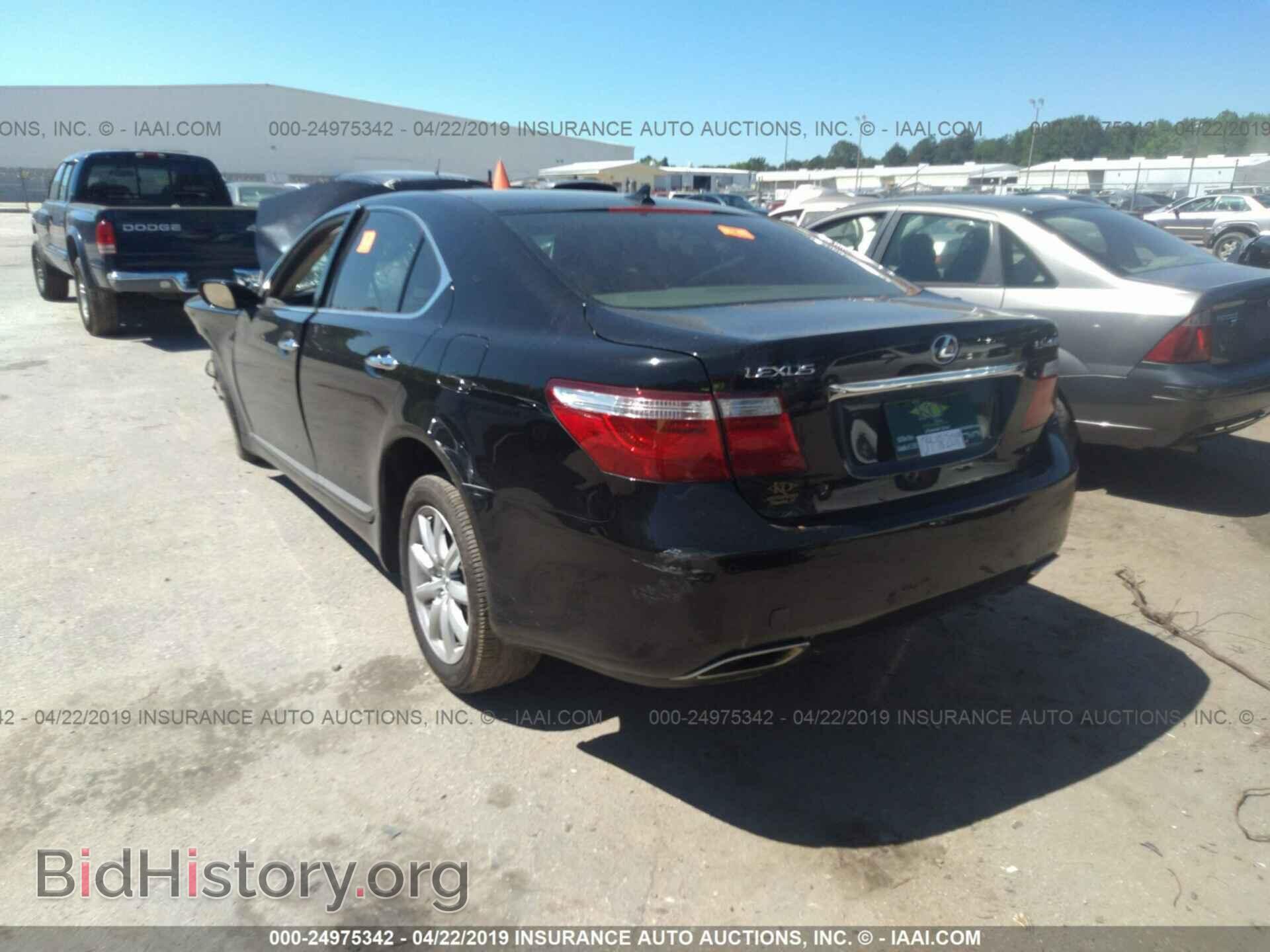 2008 LEXUS LS - VIN: JTHBL46F385060340 - Фото 3
