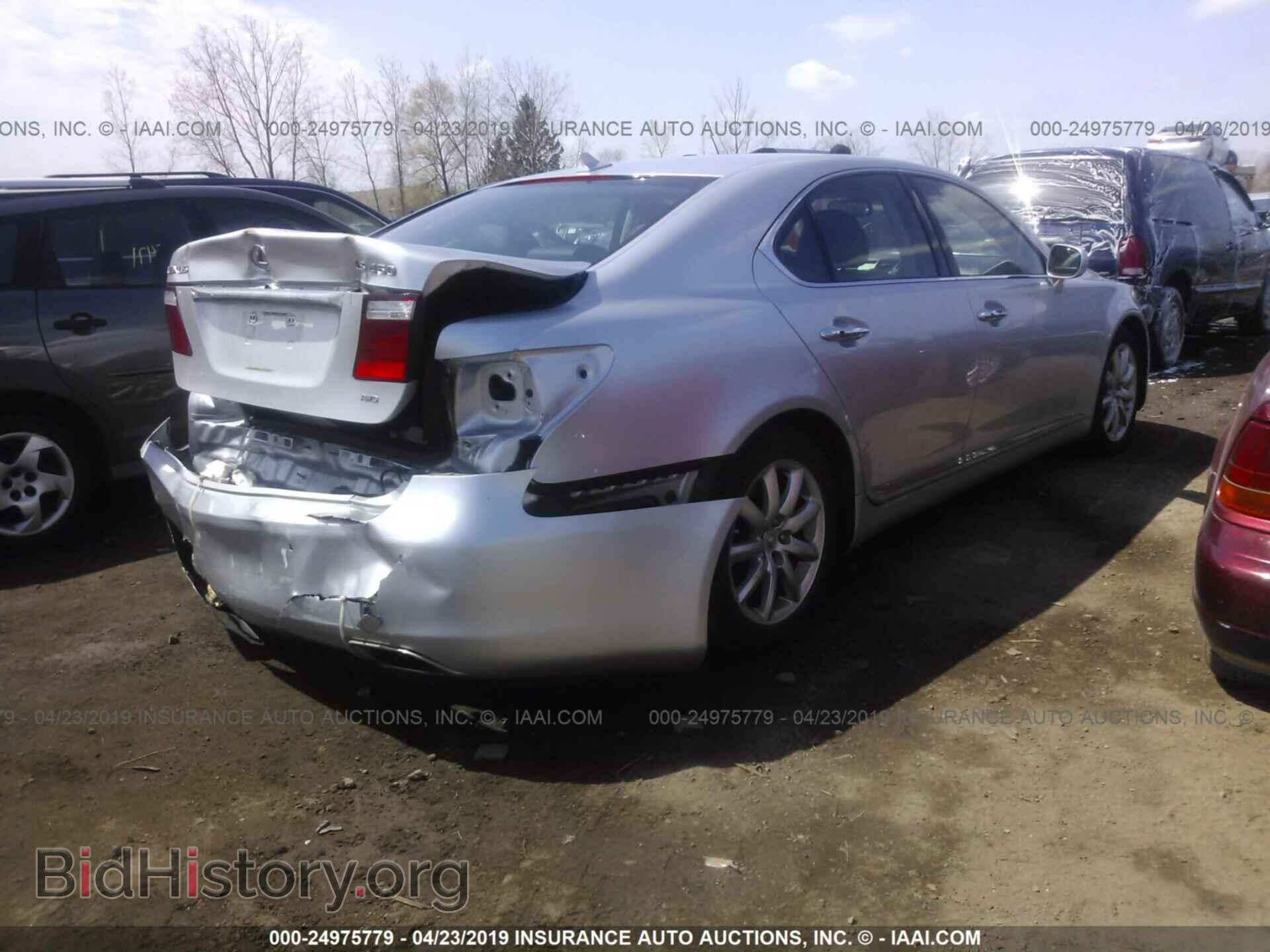 2009 LEXUS LS - VIN: JTHCL46F795004536 - Фото 4