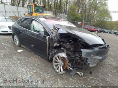 2017 Tesla MODEL X, серый — VIN 5YJXCBE2XHF070176, IAAI