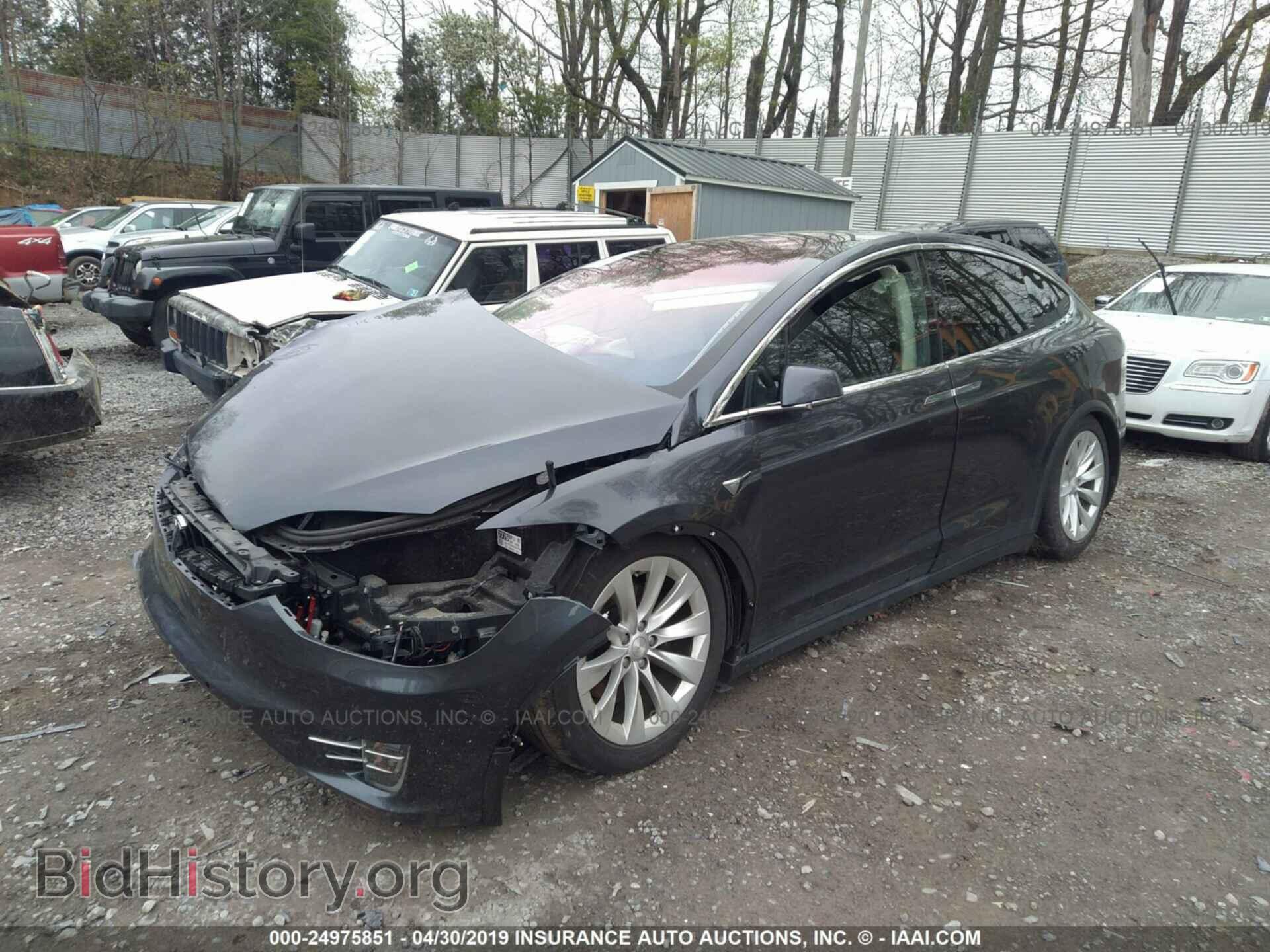 2017 TESLA MODEL X - VIN: 5YJXCBE2XHF070176 - Фото 2