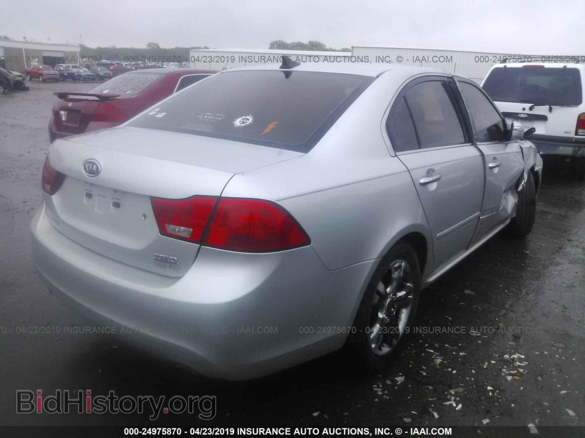 2009 KIA OPTIMA - VIN: KNAGE224395352515 - Фото 4