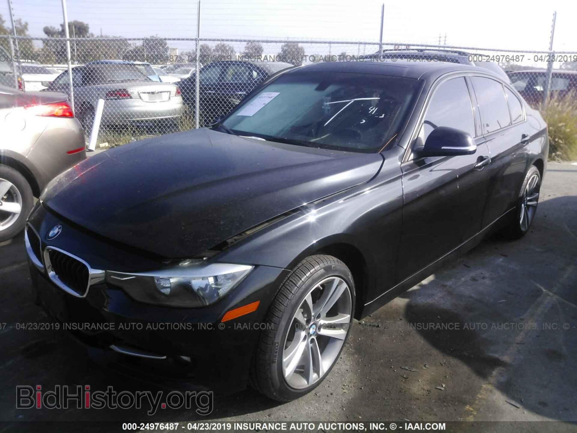 2015 BMW 328 - VIN: WBA3B3C59FJ984779 - Фото 2