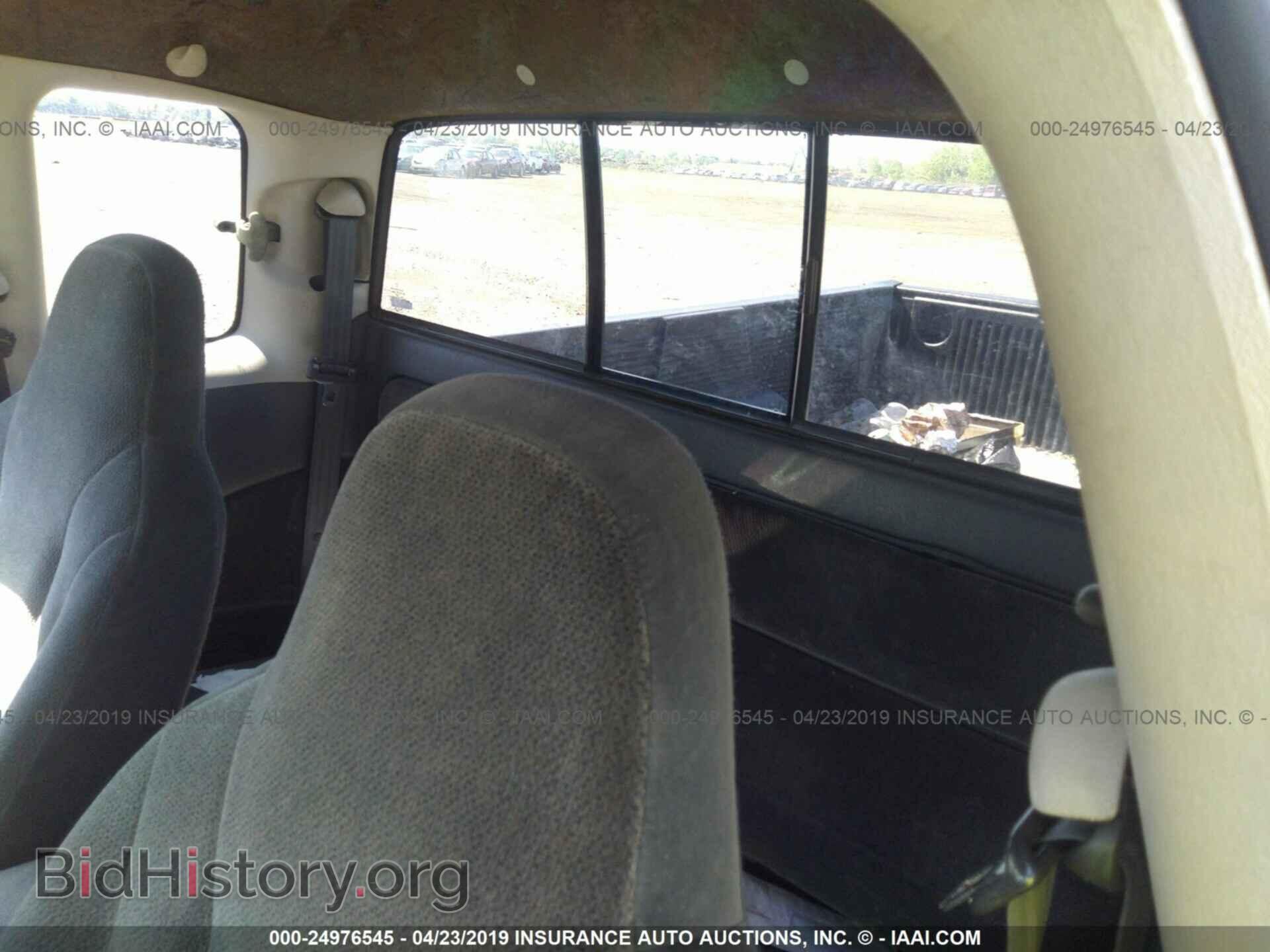 2002 DODGE DAKOTA - VIN: 1B7GL32X12S589701 - Фото 8