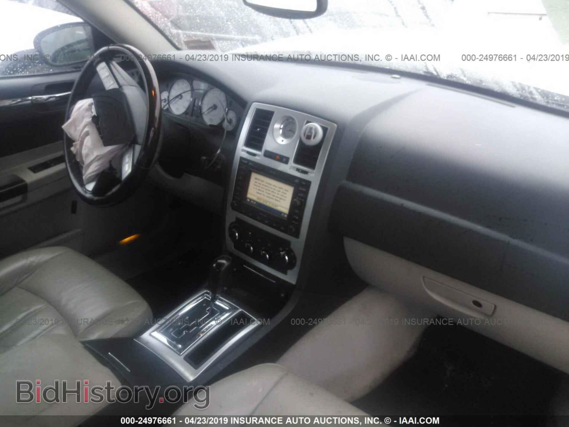 2006 CHRYSLER 300C - VIN: 2C3LA63H66H142957 - Фото 5