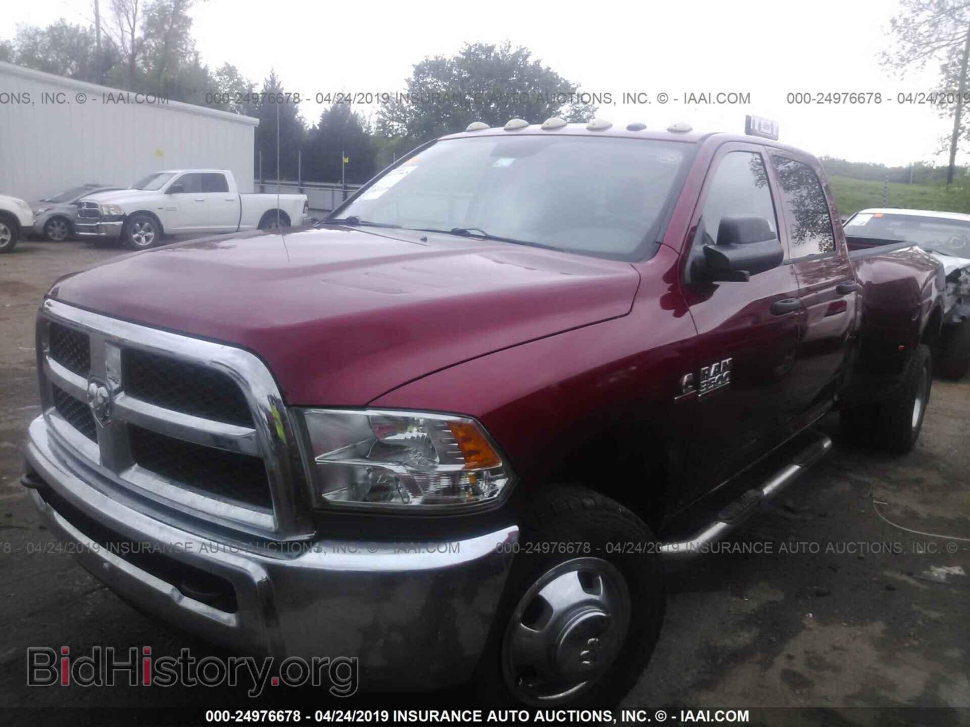 2014 RAM 3500 - VIN: 3C63RRGL1EG109326 - Photo 2