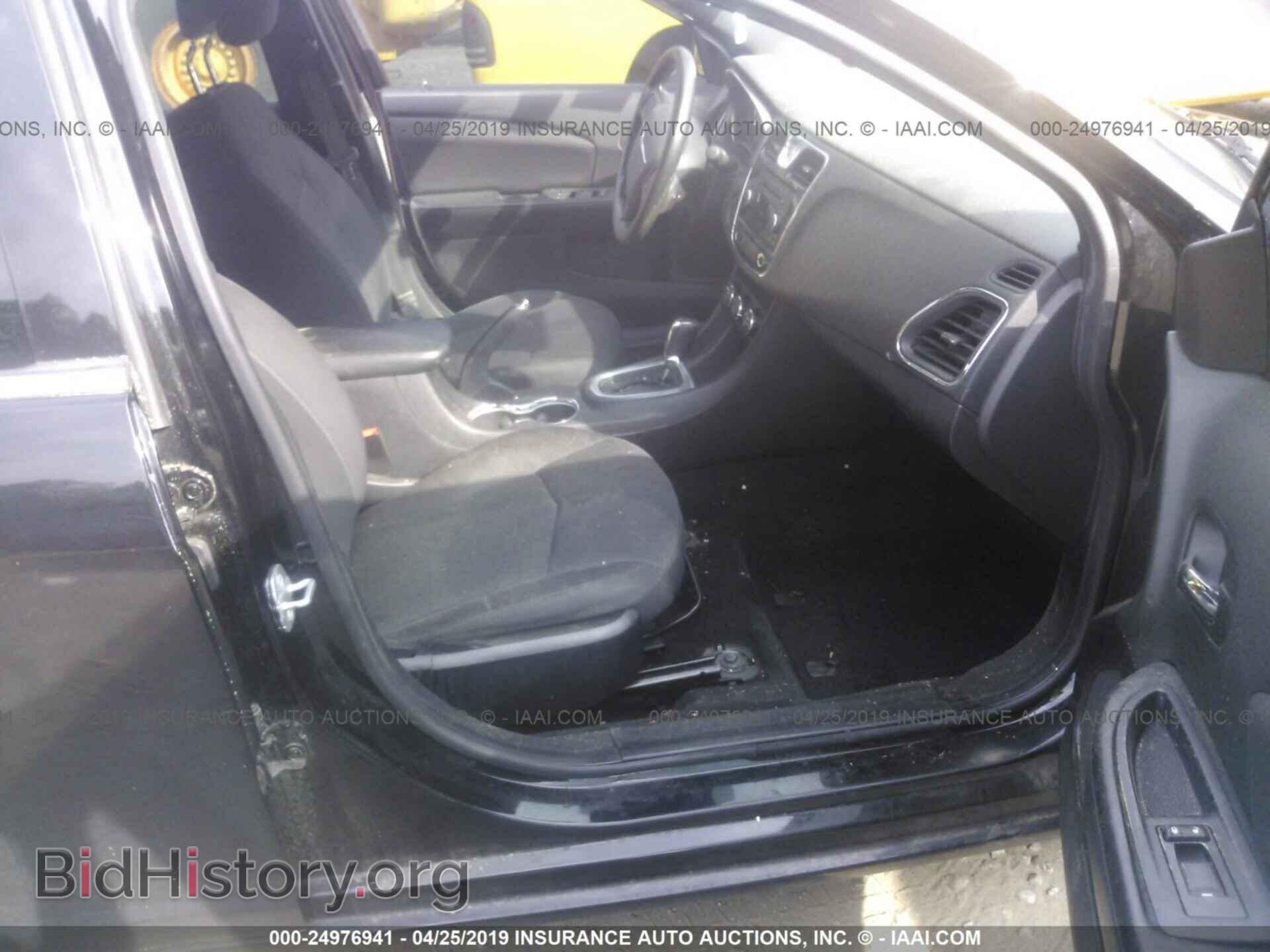 2014 CHRYSLER 200 - VIN: 1C3CCBAB8EN211137 - Фото 5