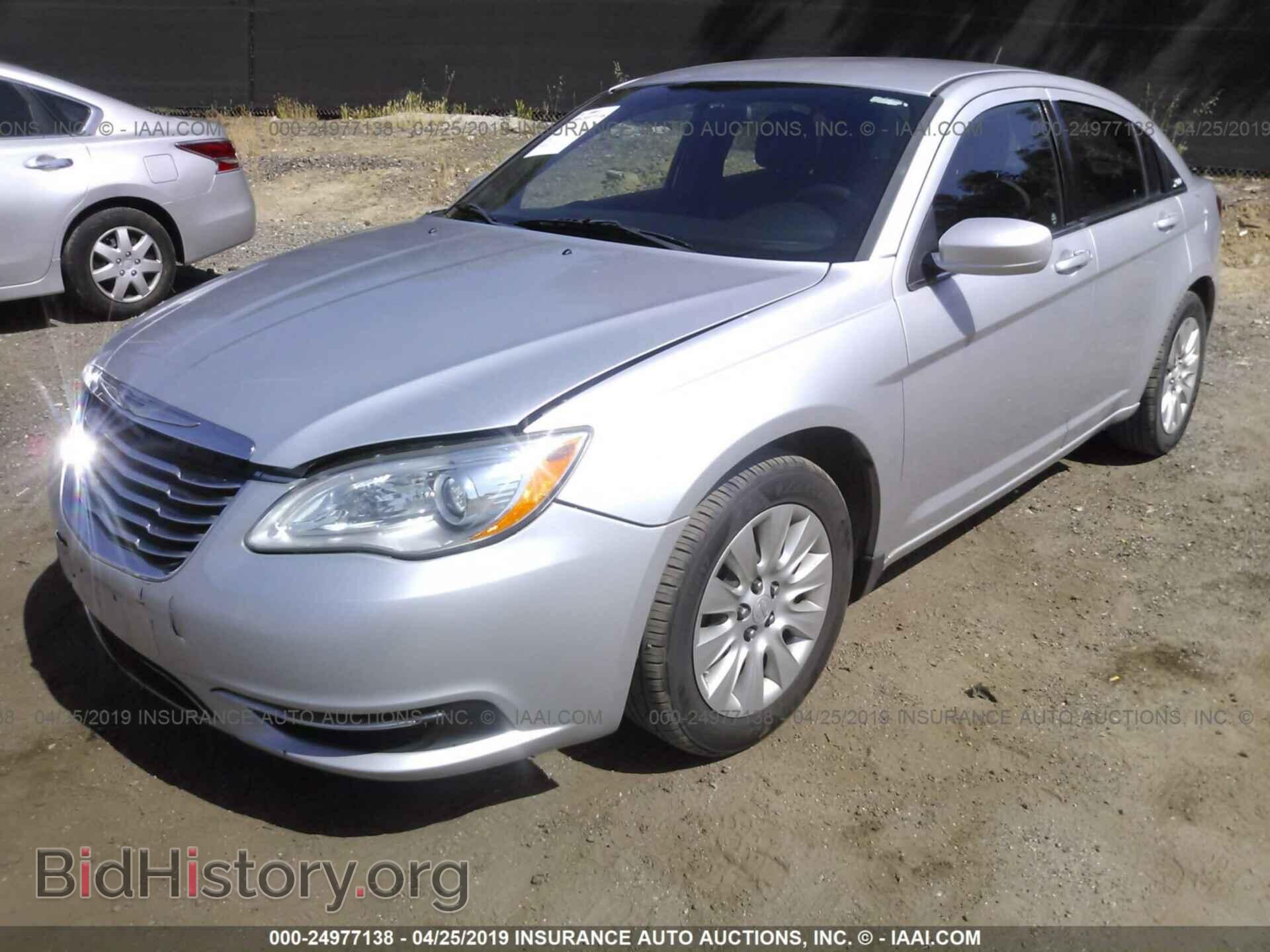 2012 CHRYSLER 200 - VIN: 1C3CCBAB3CN289581 - Photo 2