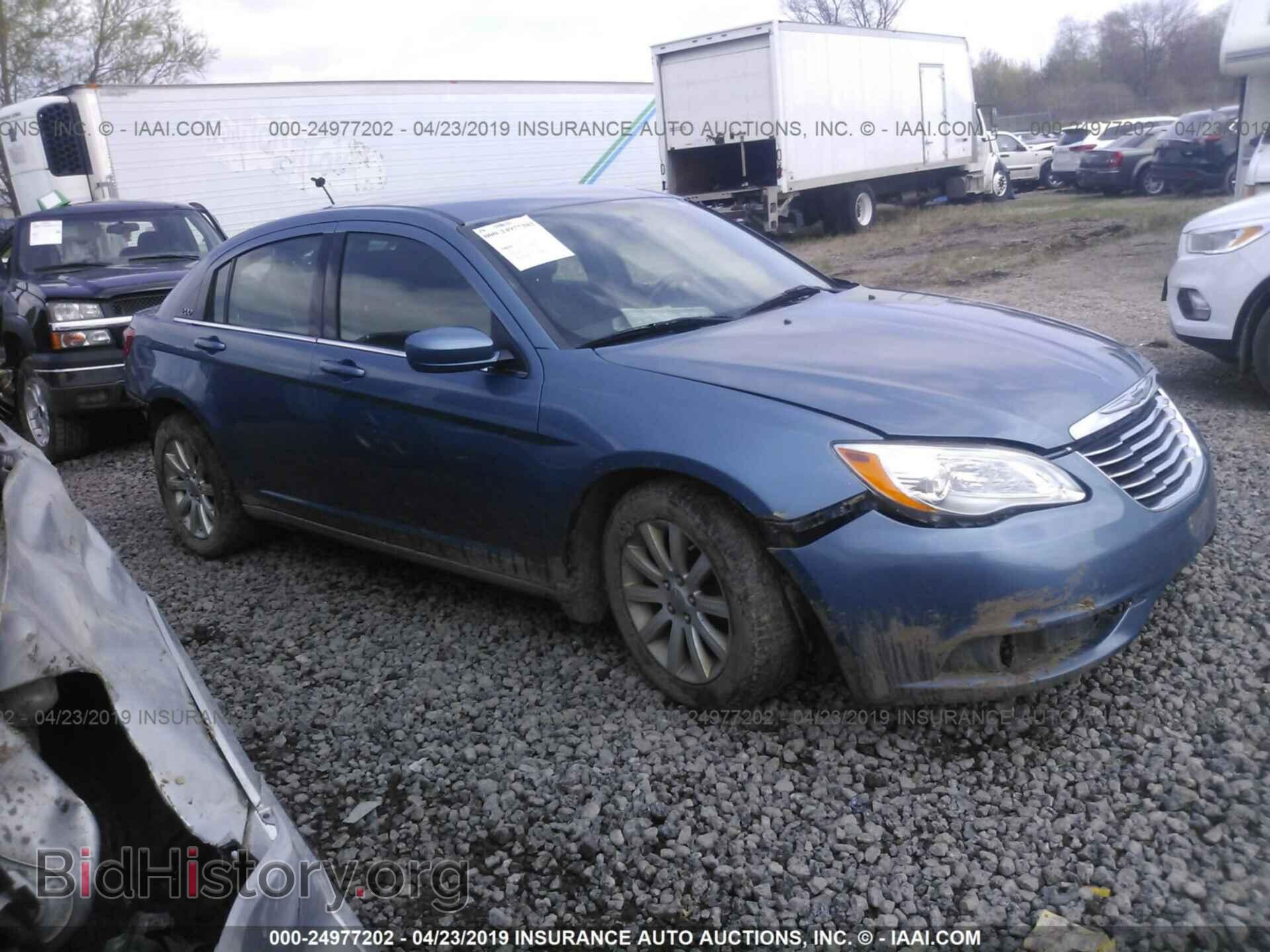 Фотография 1C3BC1FBXBN589681 - CHRYSLER 200 2011
