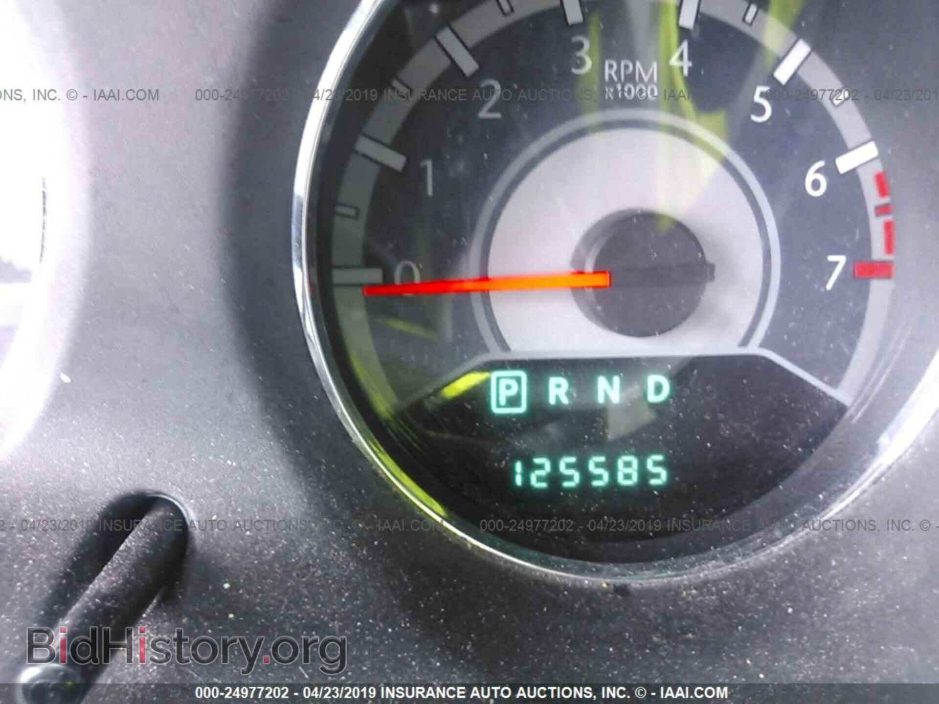 2011 CHRYSLER 200 - VIN: 1C3BC1FBXBN589681 - Фото 7