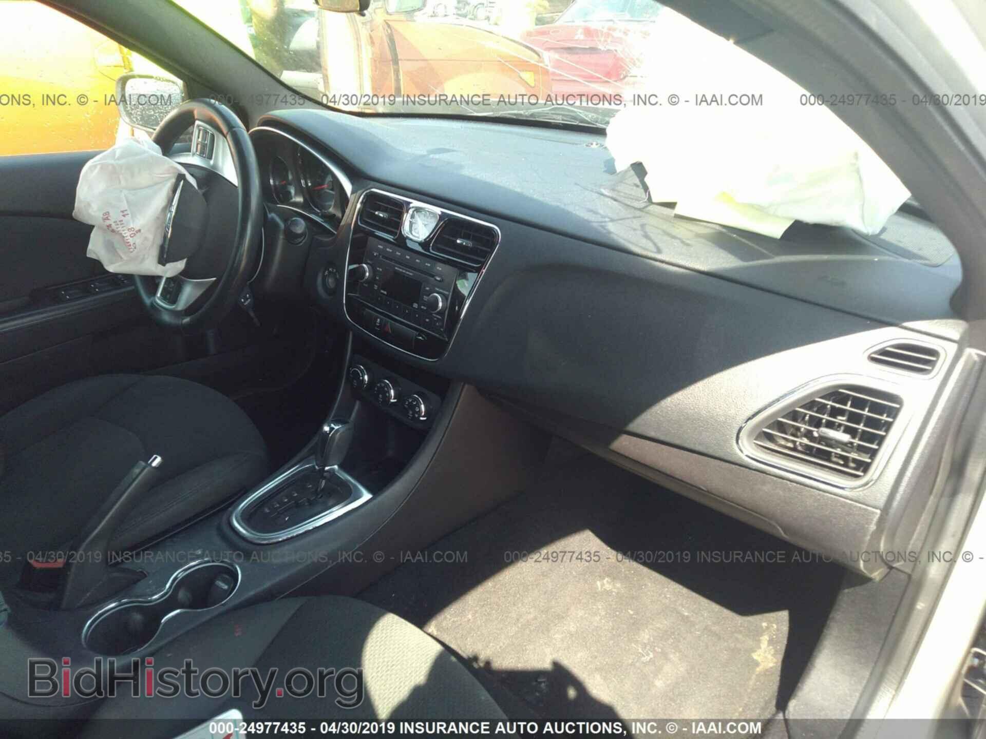 2012 CHRYSLER 200 - VIN: 1C3CCBBB1CN101932 - Фото 5