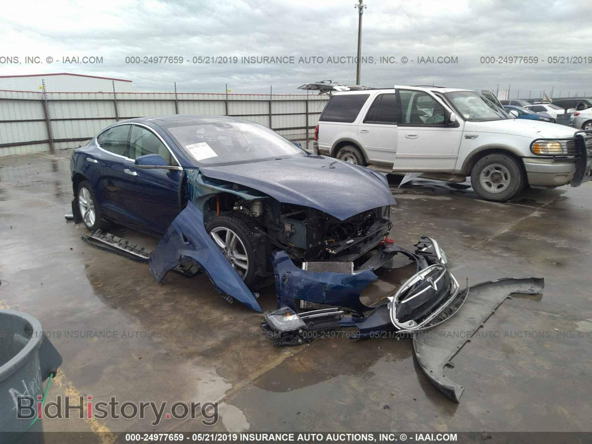 Фотография 5YJSA1S27FF092051 - TESLA MODEL S 2015
