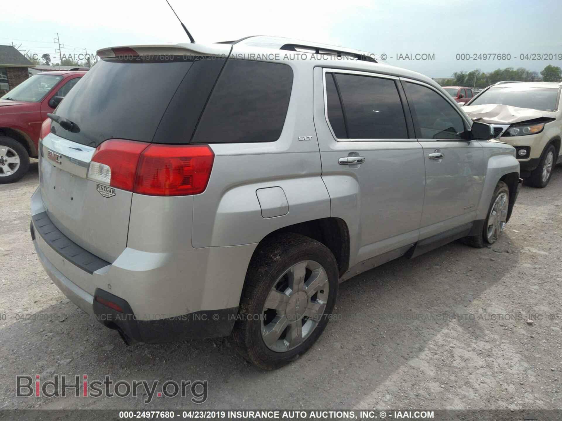 2010 GMC TERRAIN - VIN: 2CTFLHEY8A6380863 - Photo 4