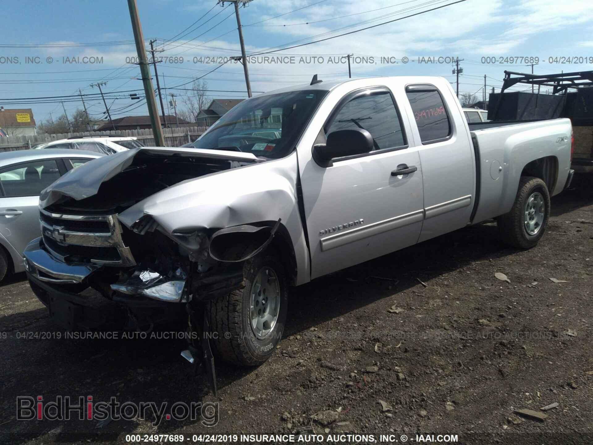 2011 CHEVROLET SILVERADO - VIN: 1GCRKSE39BZ336440 - Фото 2