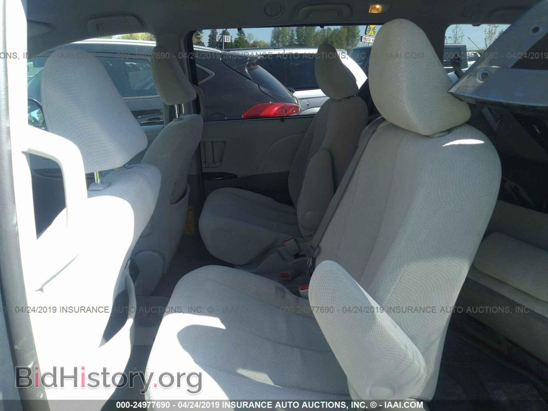 2014 TOYOTA SIENNA - VIN: 5TDKK3DCXES484935 - Фото 8