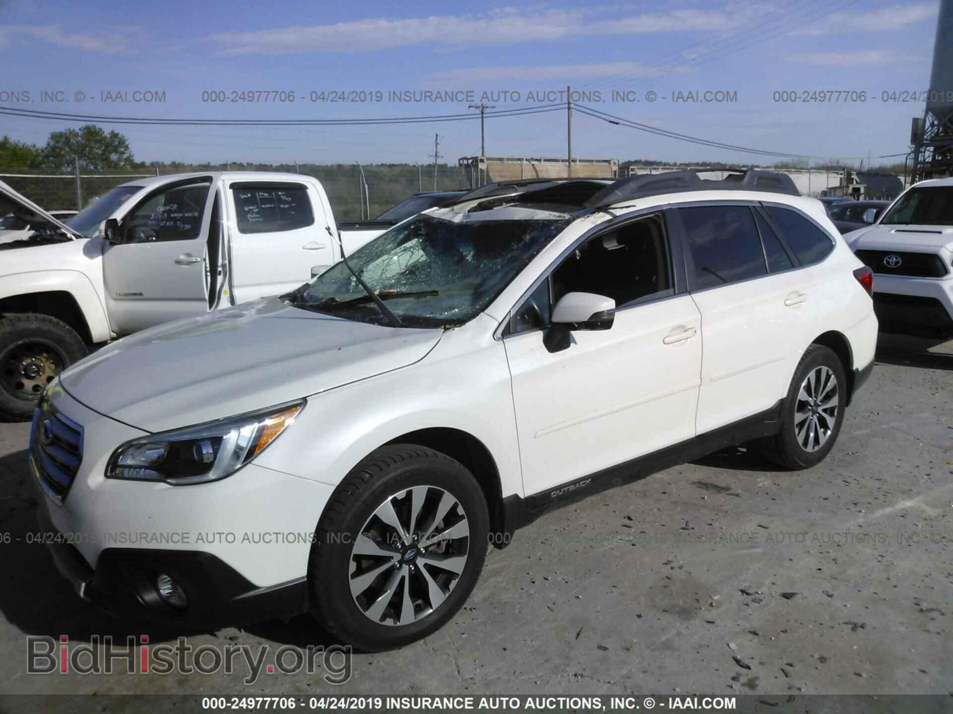 2015 SUBARU OUTBACK - VIN: 4S4BSBLC2F3281953 - Фото 2