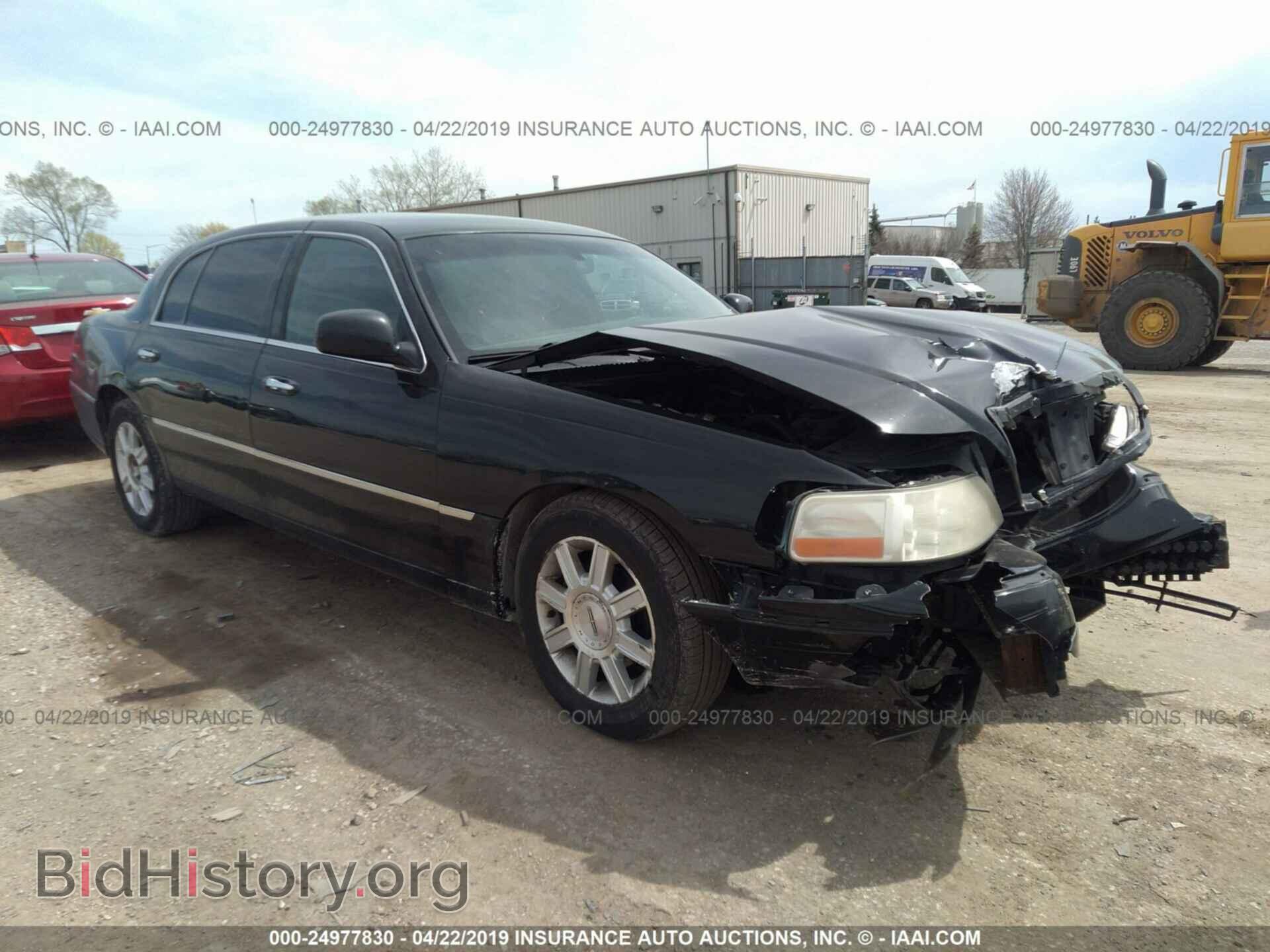 Фотография 2LNHM84V68X634479 - LINCOLN TOWN CAR 2008