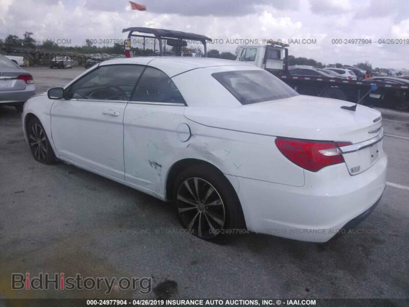 2012 Chrysler 200 (VIN 1C3BCBGGXCN213421) — фото 3 из 10