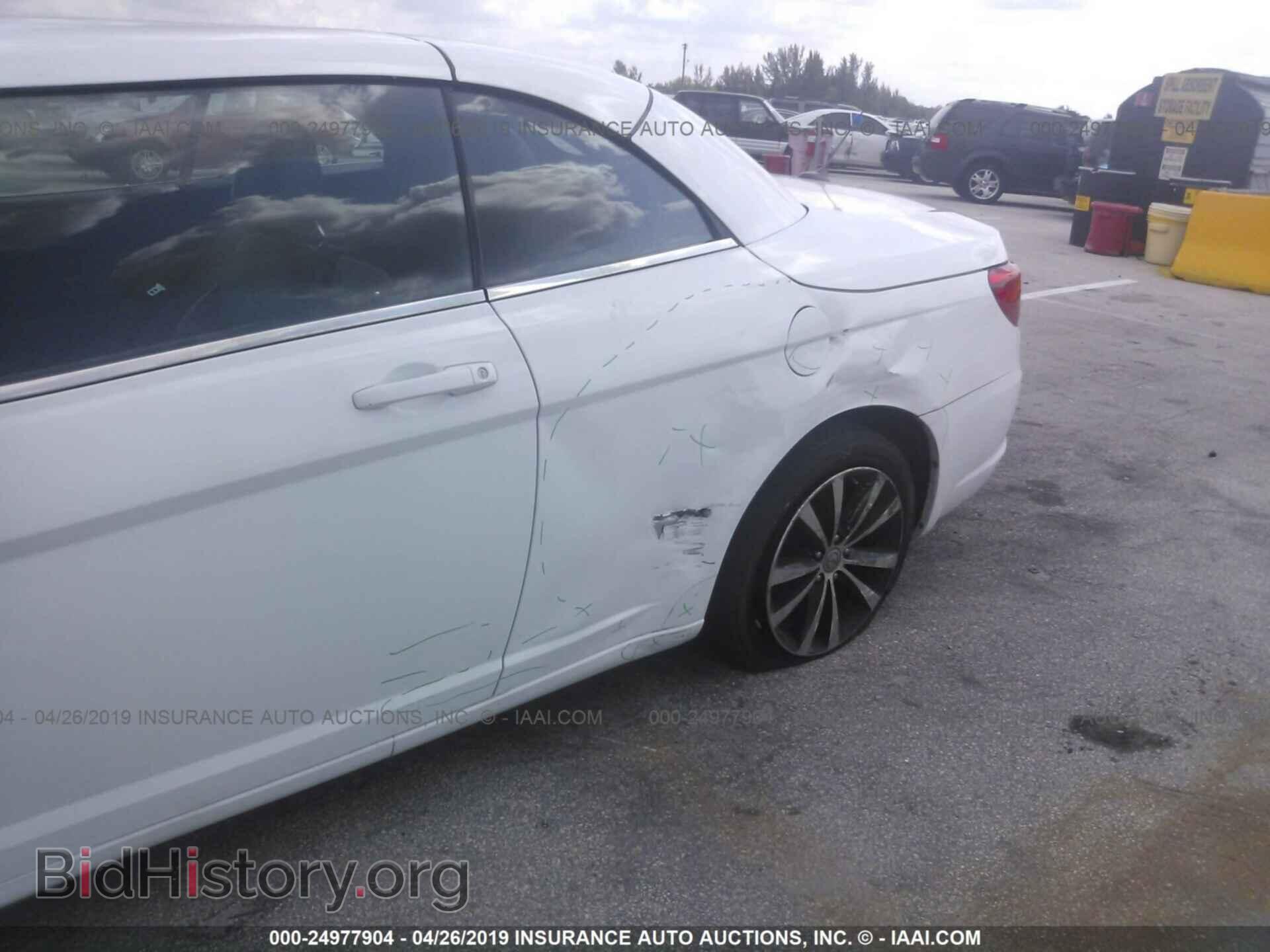 2012 CHRYSLER 200 - VIN: 1C3BCBGGXCN213421 - Фото 6