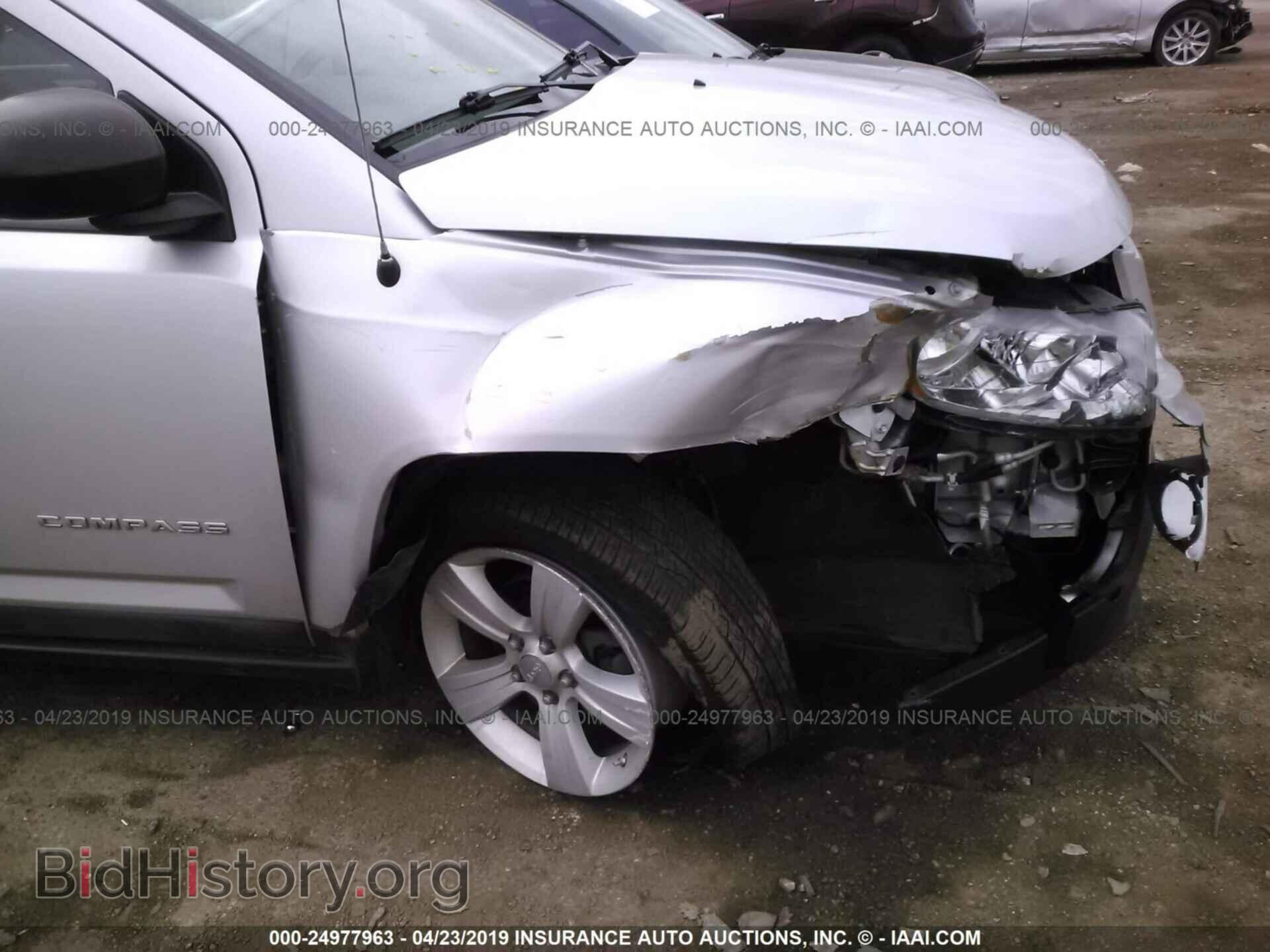 2011 JEEP COMPASS - VIN: 1J4NT1FA5BD285979 - Фото 6