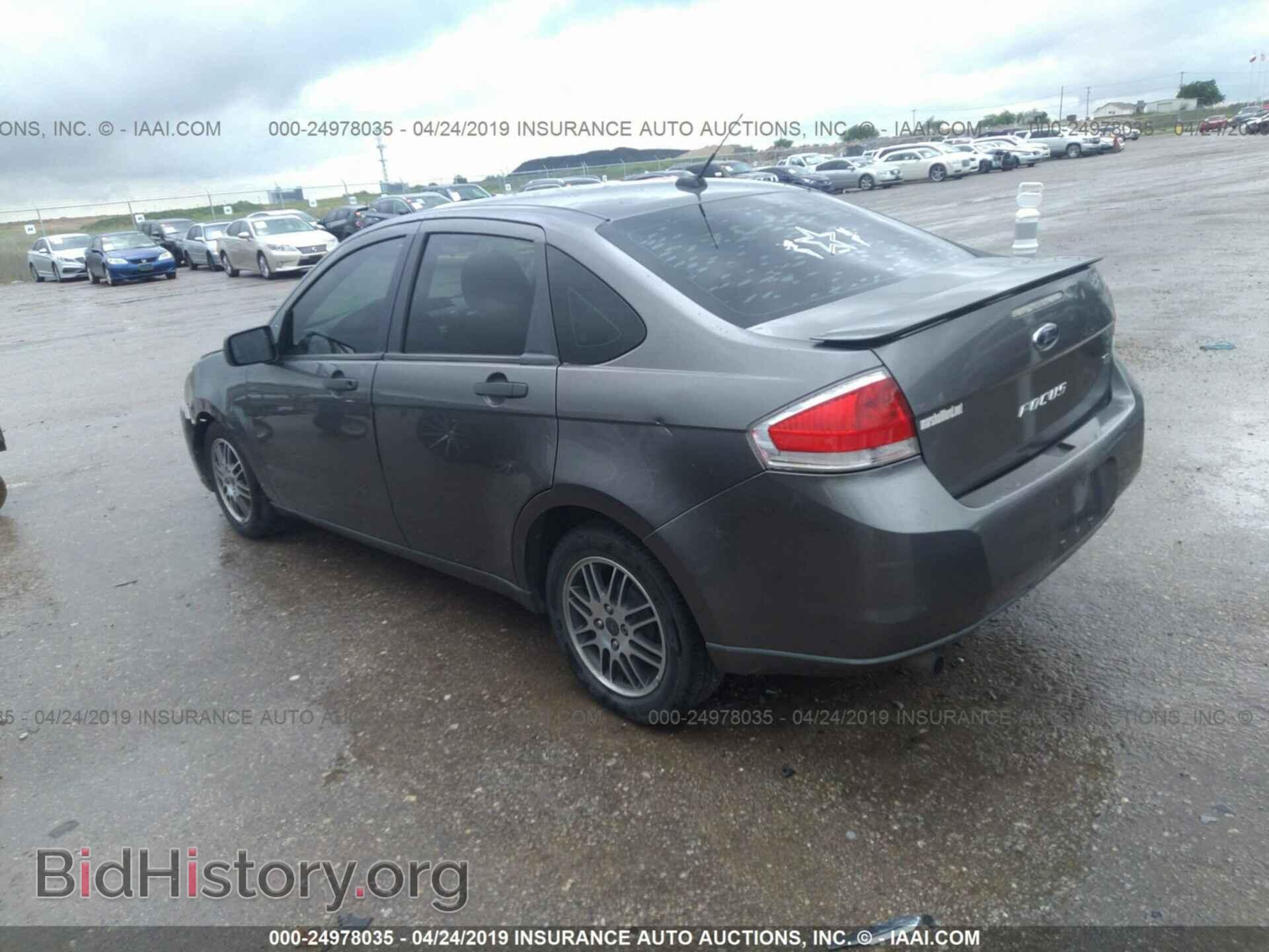 2010 FORD FOCUS - VIN: 1FAHP3FN0AW188574 - Photo 3