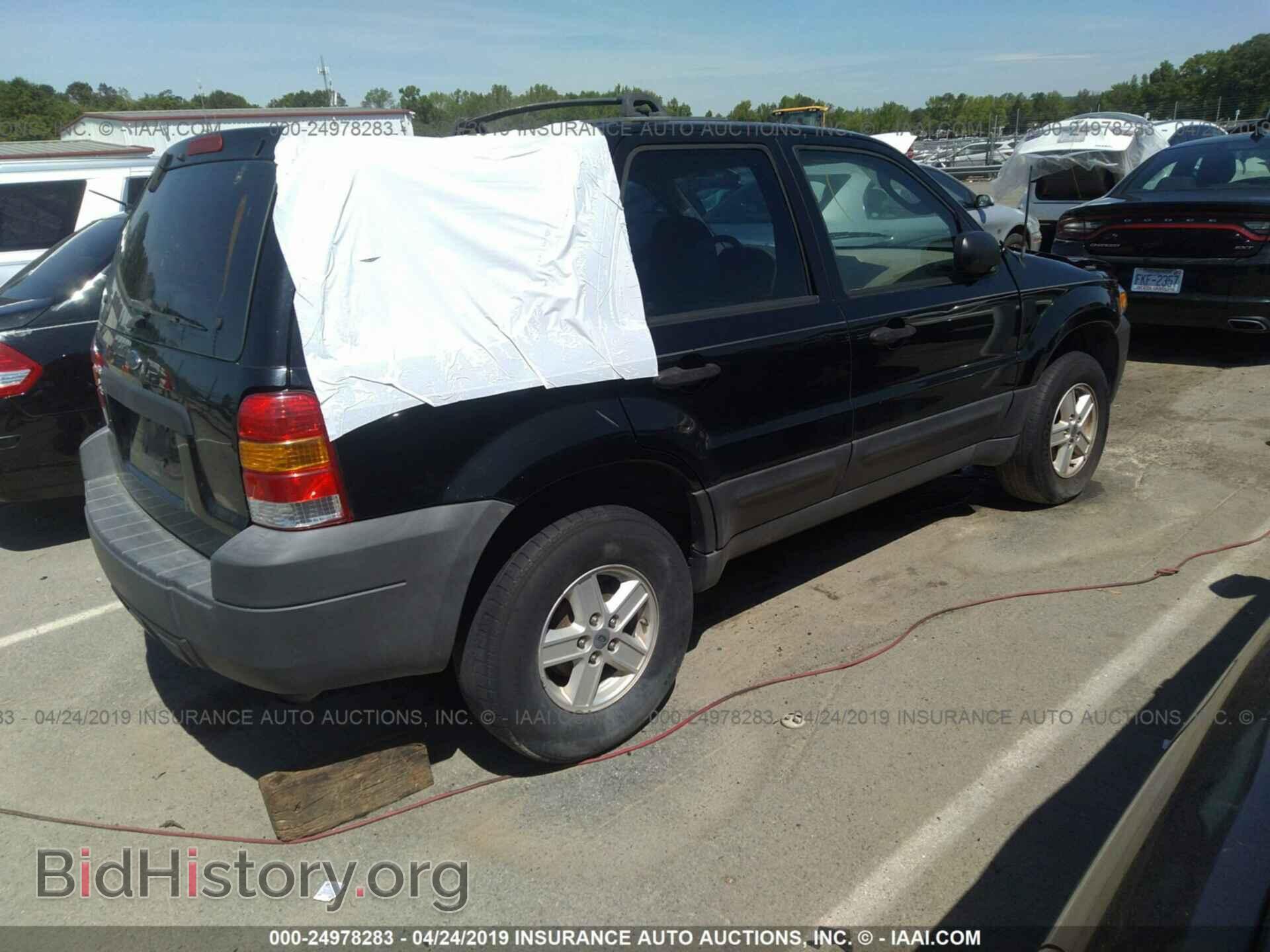 2005 FORD ESCAPE - VIN: 1FMYU02Z75DA08904 - Фото 4