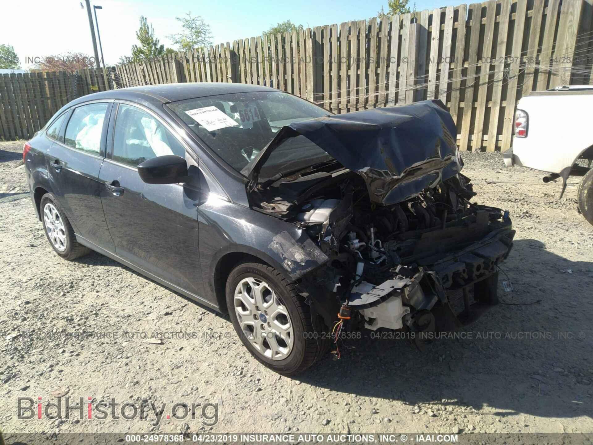 Photo 1FAHP3F2XCL120888 - FORD FOCUS 2012