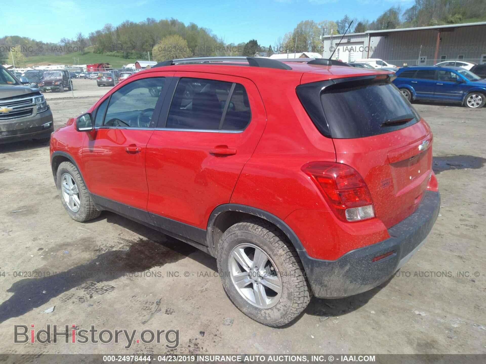 2015 CHEVROLET TRAX - VIN: 3GNCJRSB2FL242756 - Фото 3