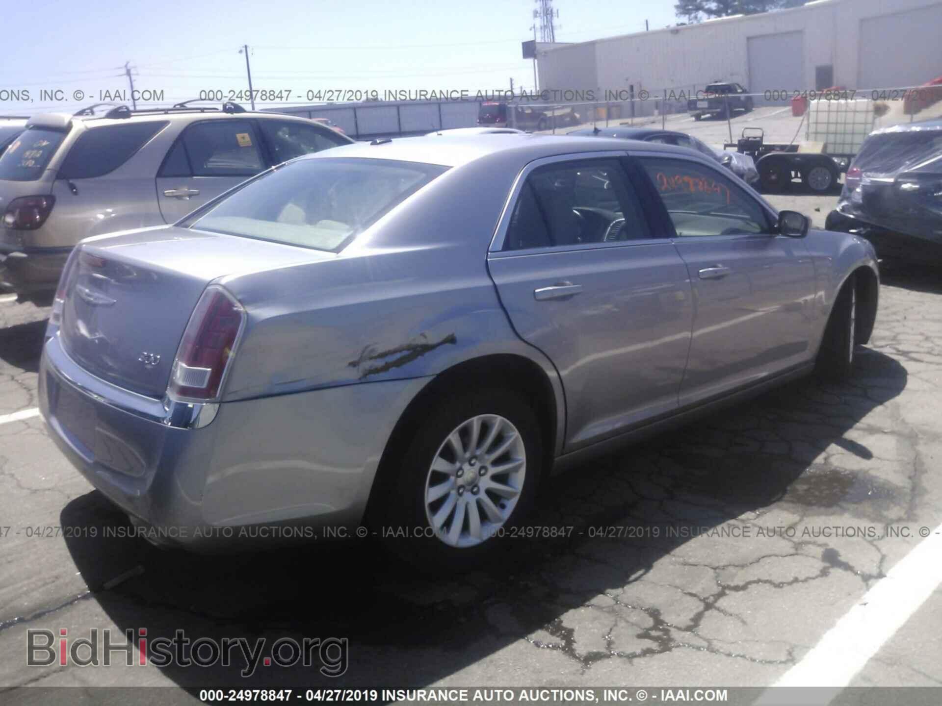 2014 CHRYSLER 300 - VIN: 2C3CCAAG3EH161603 - Фото 4