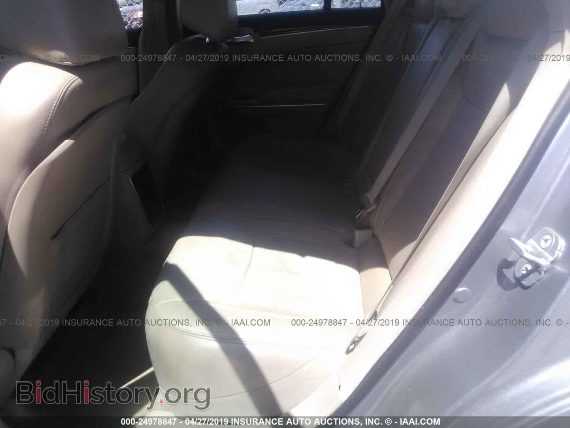2014 CHRYSLER 300 - VIN: 2C3CCAAG3EH161603 - Фото 8