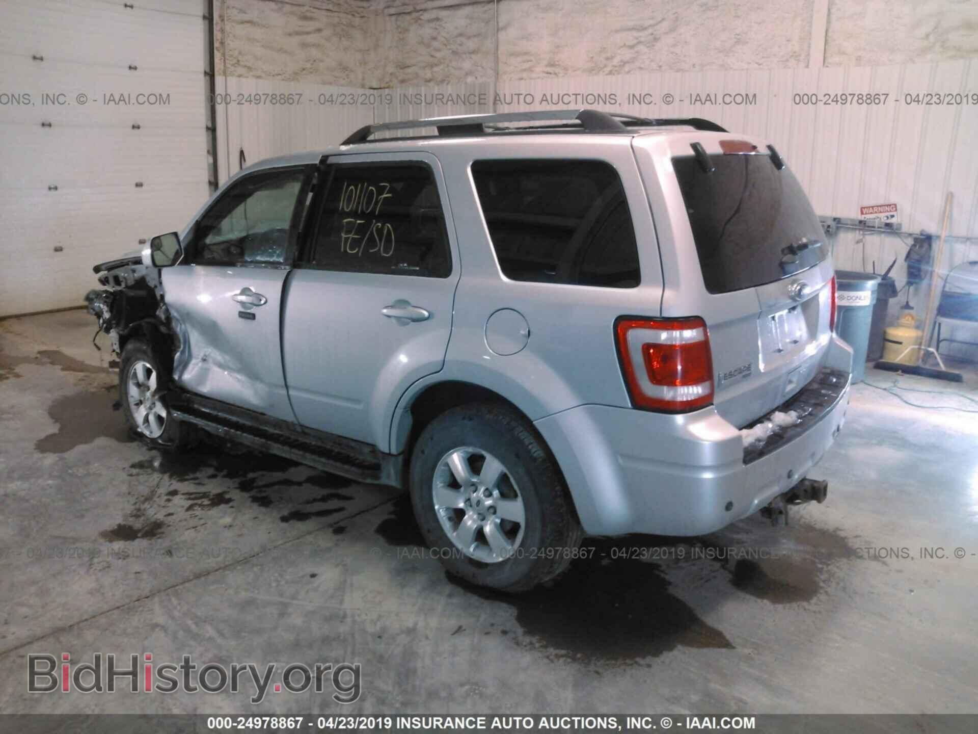 2011 FORD ESCAPE - VIN: 1FMCU9E73BKC64201 - Фото 3