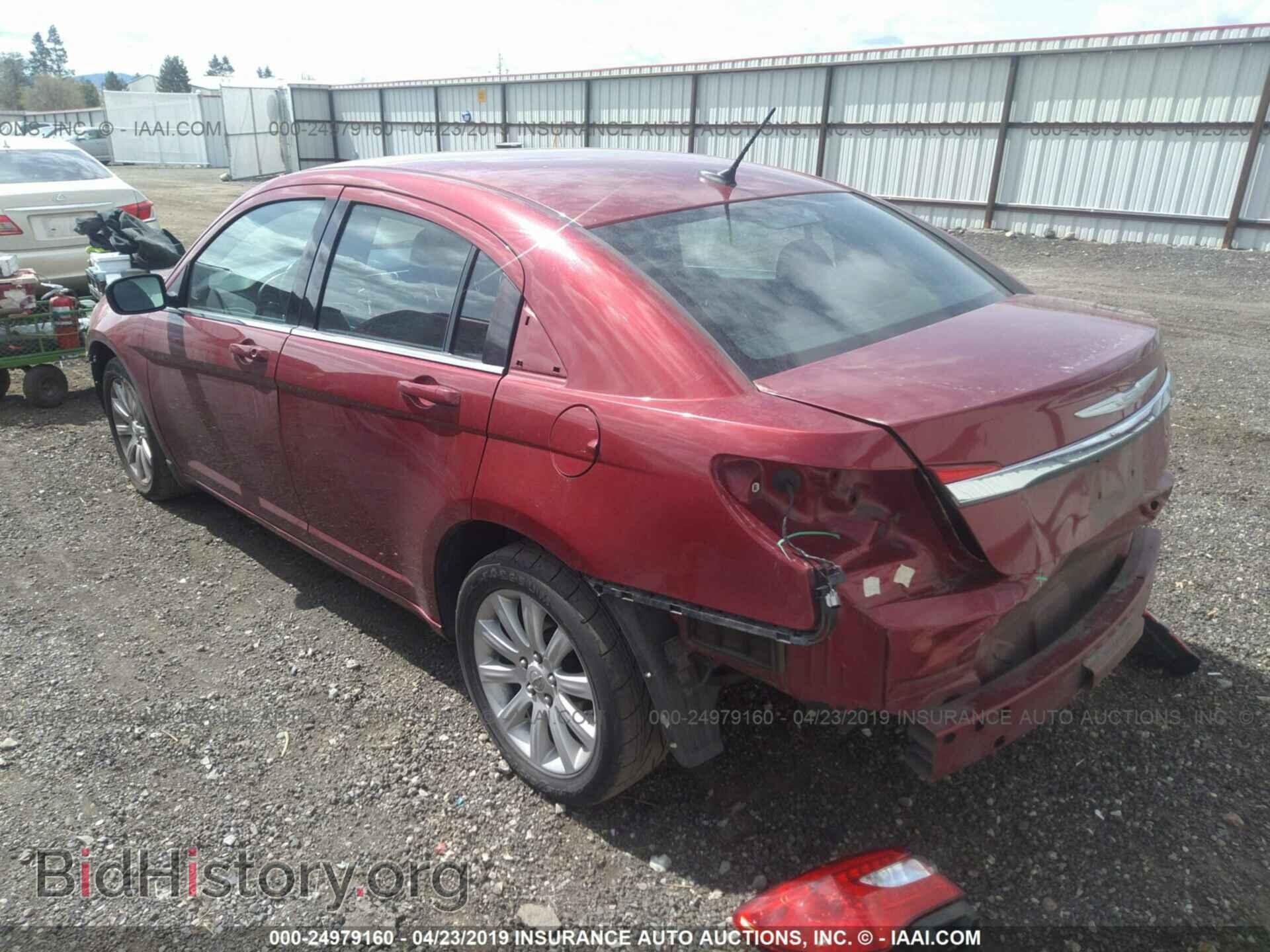 2014 CHRYSLER 200 - VIN: 1C3CCBBBXEN137170 - Фото 3