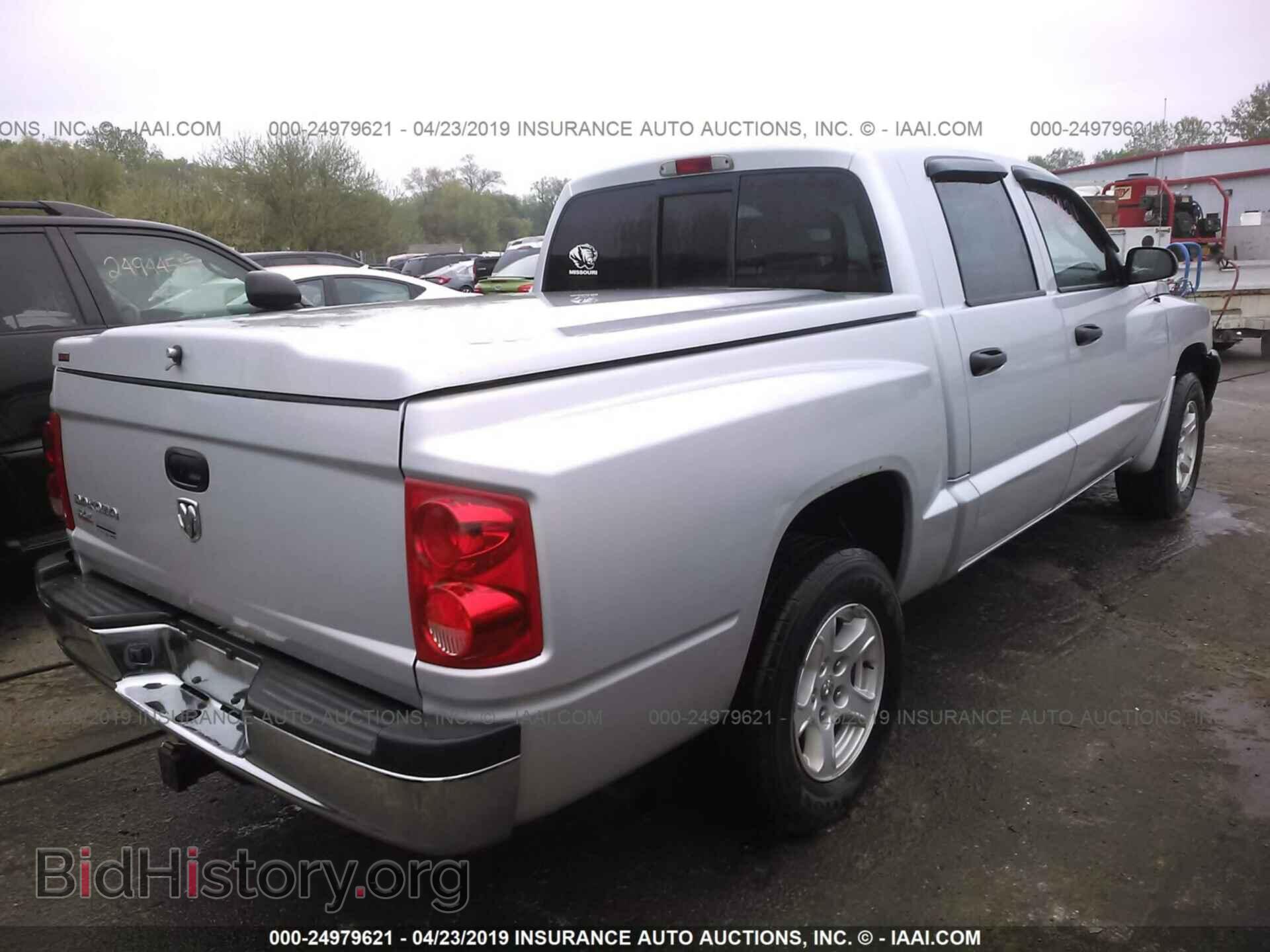 2005 DODGE DAKOTA - VIN: 1D7HE48K55S109895 - Фото 4