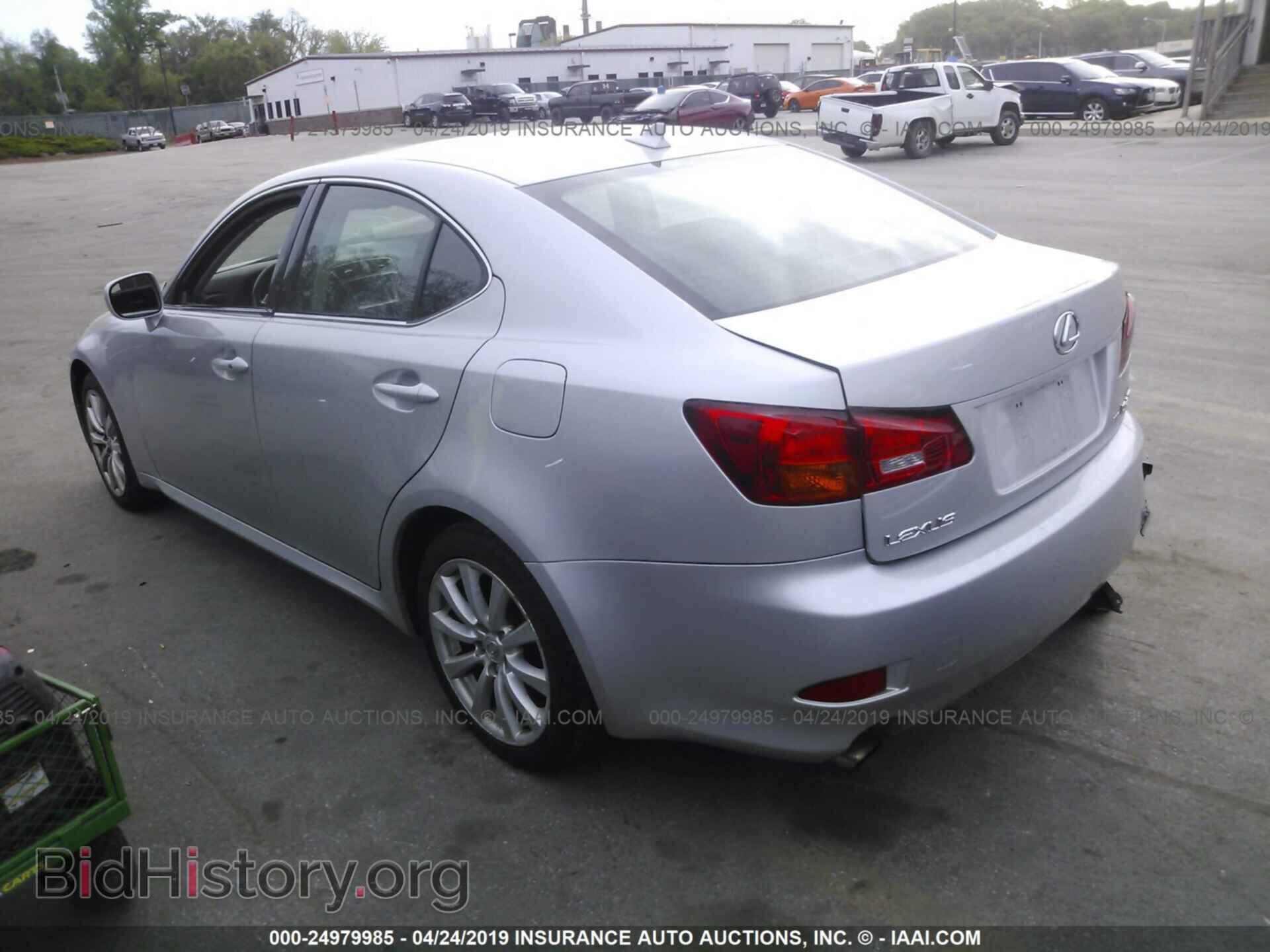 2008 LEXUS IS - VIN: JTHCK262285018363 - Photo 3