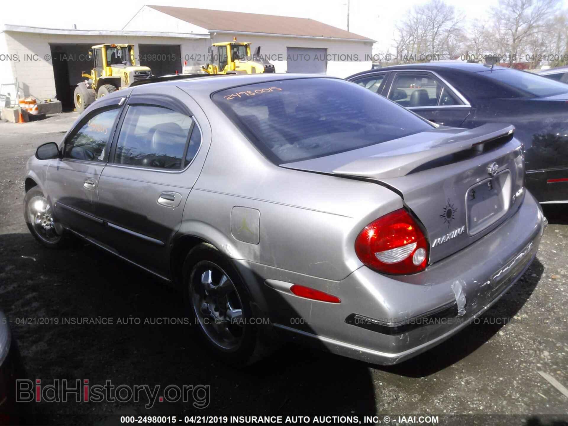 2000 NISSAN MAXIMA - VIN: JN1CA31A4YT203876 - Фото 3