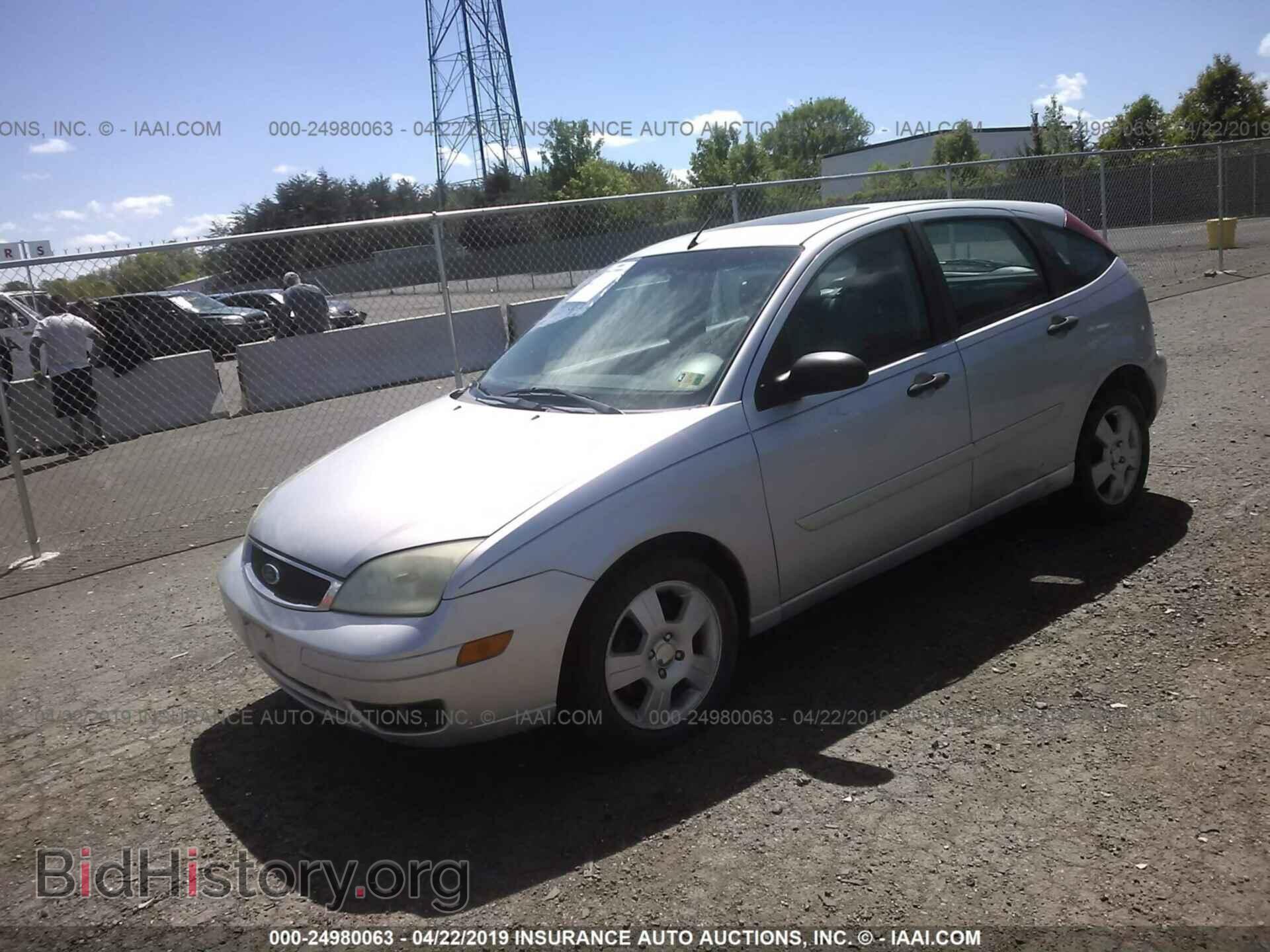 2006 FORD FOCUS - VIN: 1FAFP37N36W208202 - Фото 2