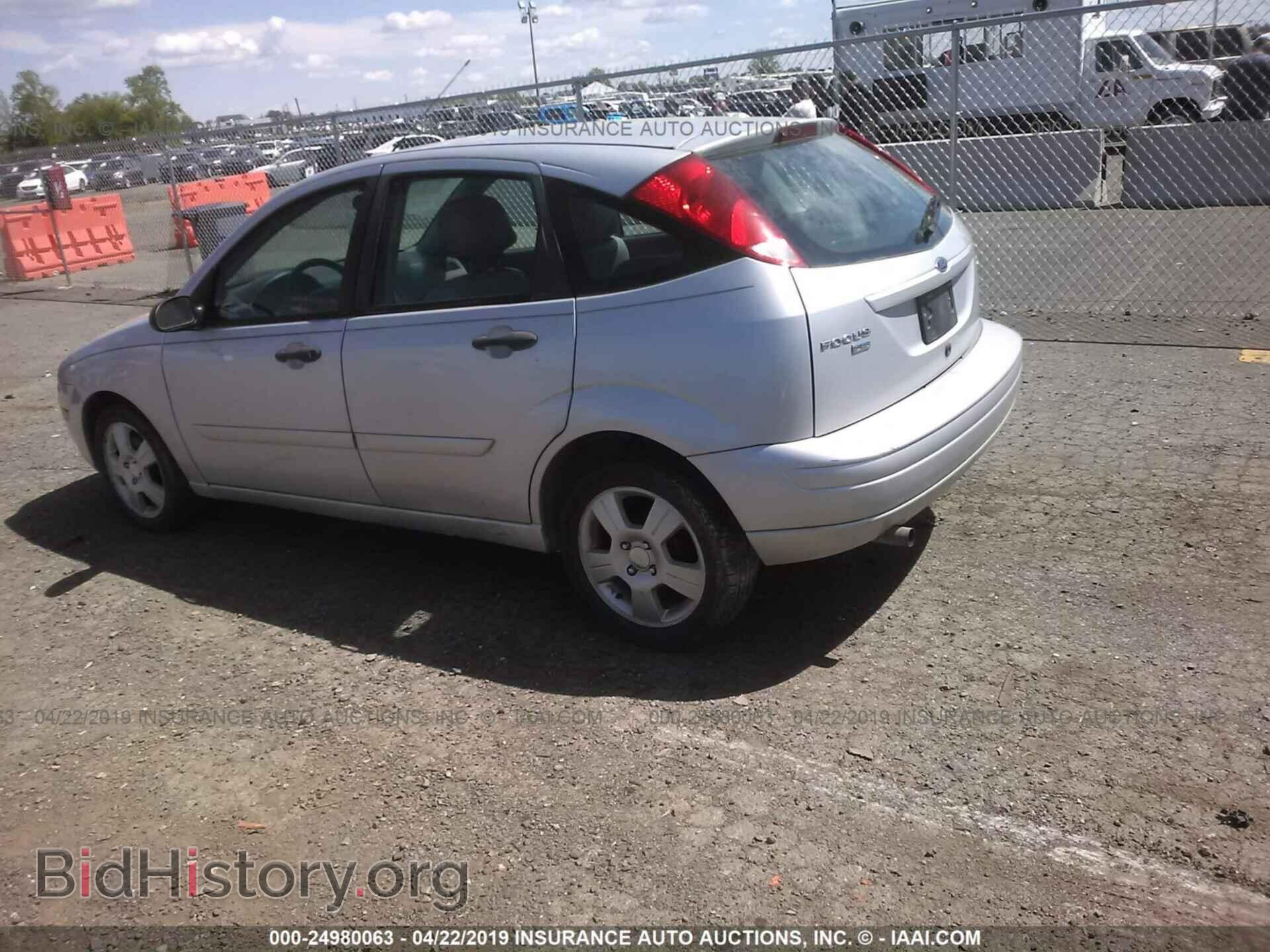 2006 FORD FOCUS - VIN: 1FAFP37N36W208202 - Фото 3