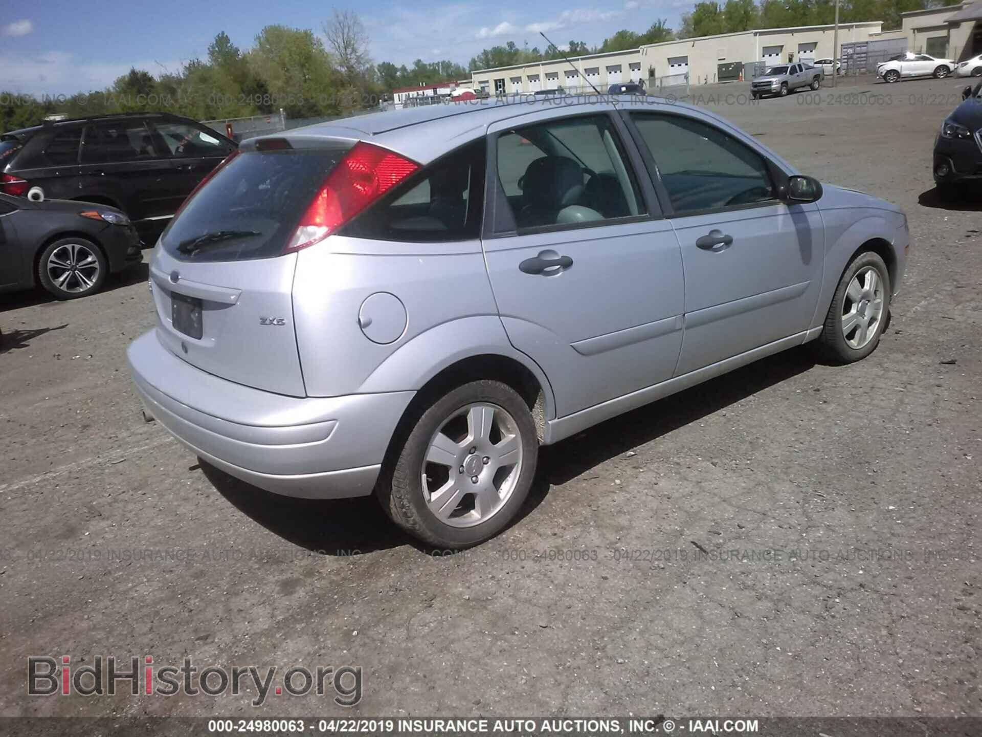 2006 FORD FOCUS - VIN: 1FAFP37N36W208202 - Фото 4