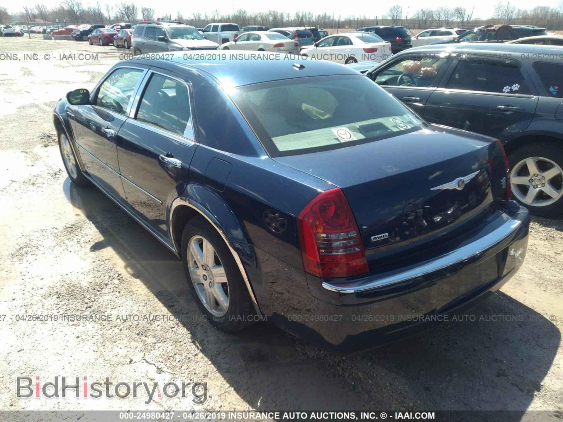 2006 CHRYSLER 300C - VIN: 2C3LK63H06H340009 - Фото 3
