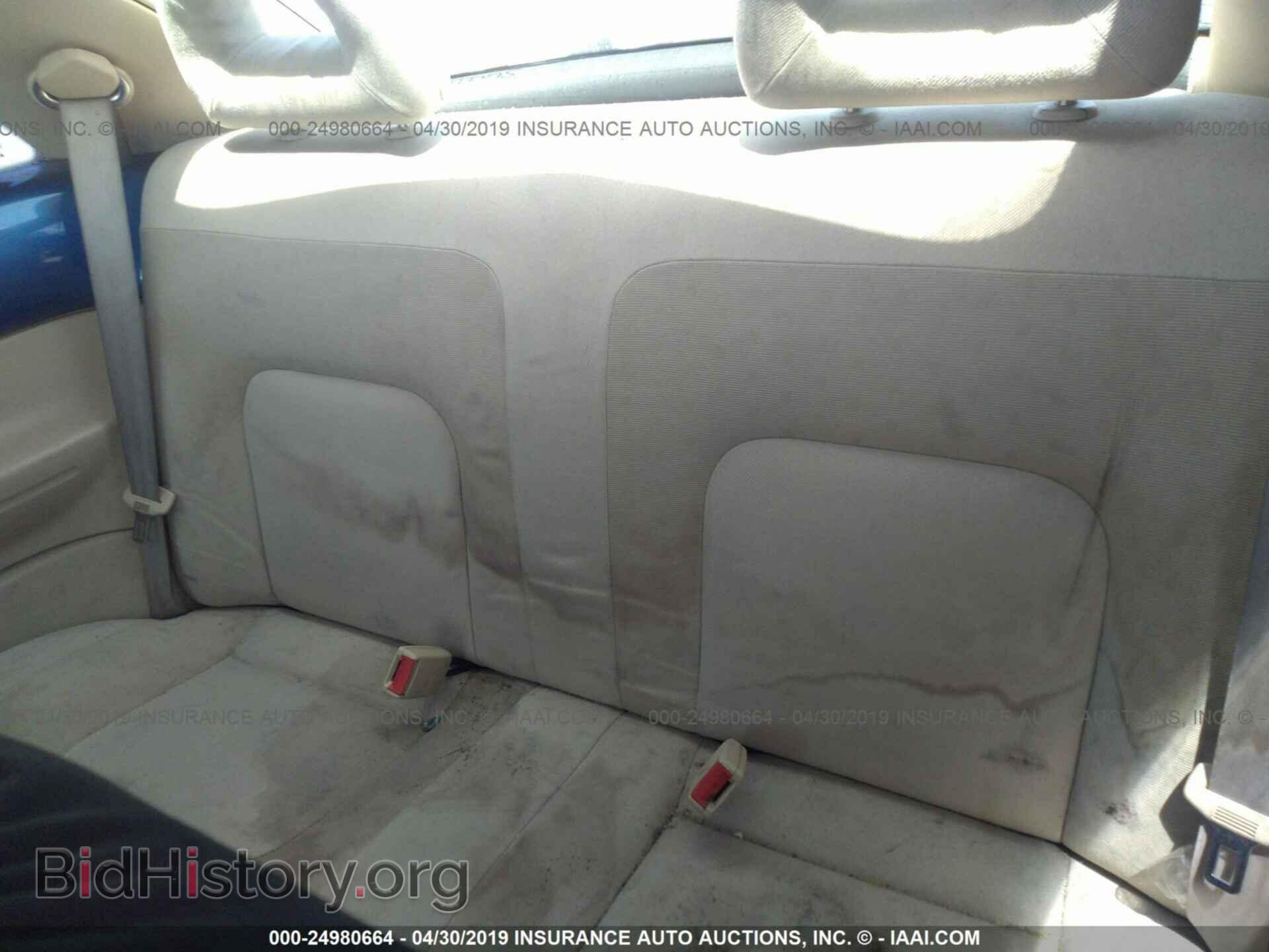 2000 VOLKSWAGEN NEW BEETLE - VIN: 3VWCC21C0YM462184 - Фото 8