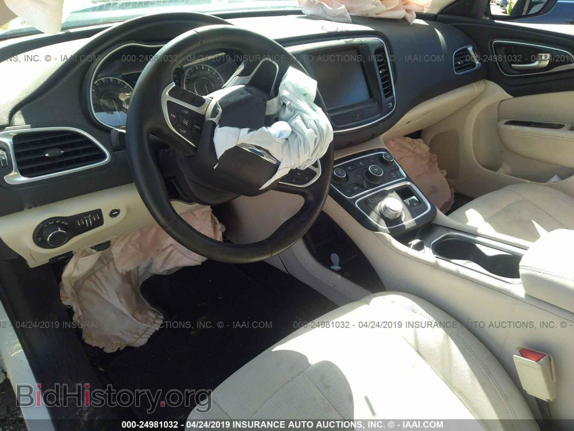 2016 CHRYSLER 200 - VIN: 1C3CCCAB6GN125947 - Фото 5