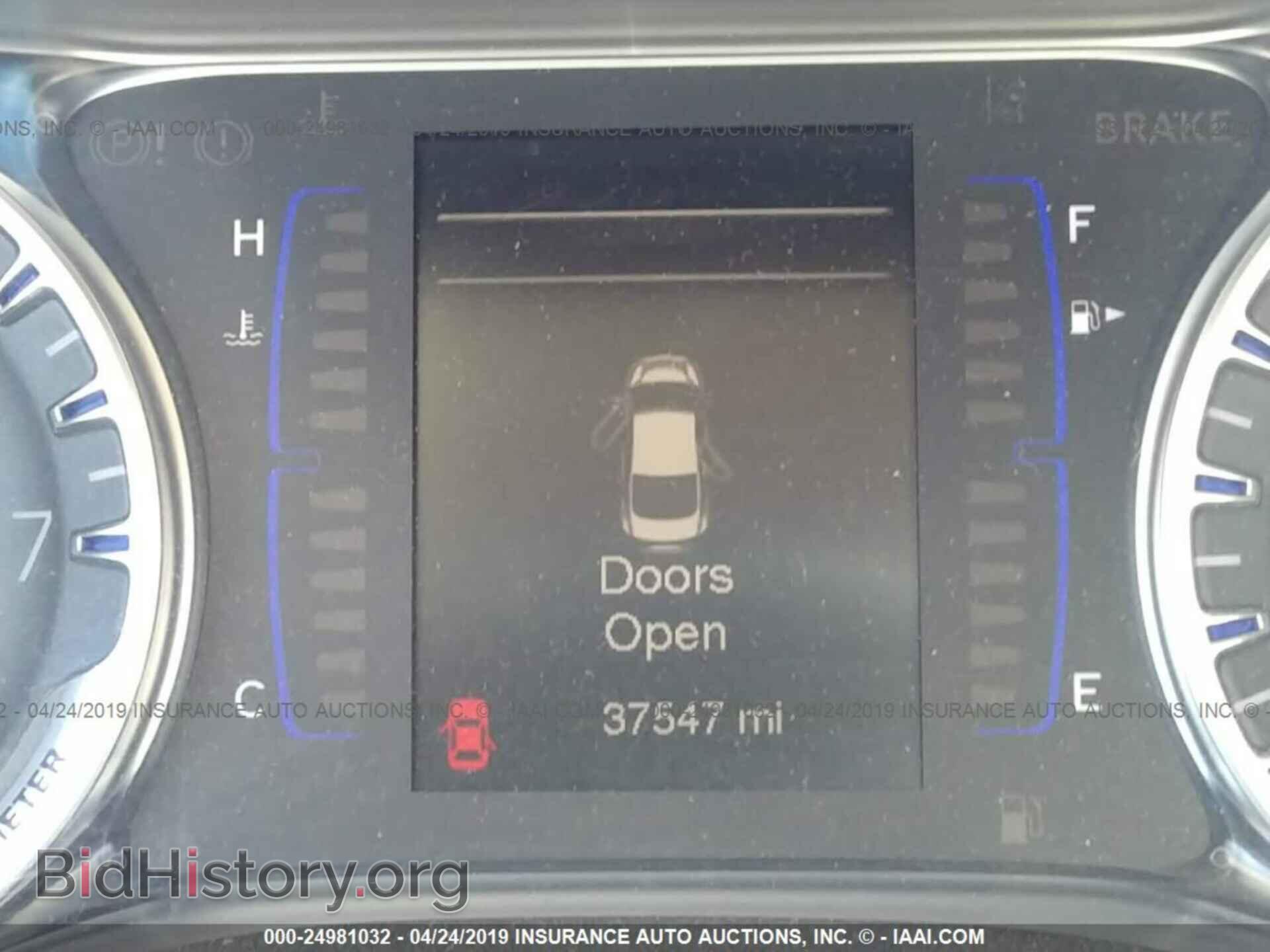 2016 CHRYSLER 200 - VIN: 1C3CCCAB6GN125947 - Фото 7