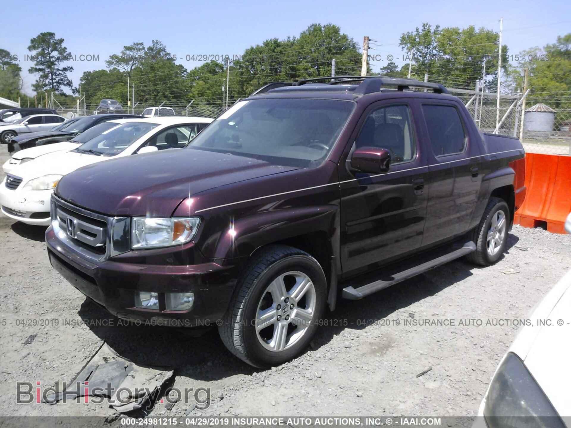 2011 HONDA RIDGELINE - VIN: 5FPYK1F51BB005788 - Фото 2
