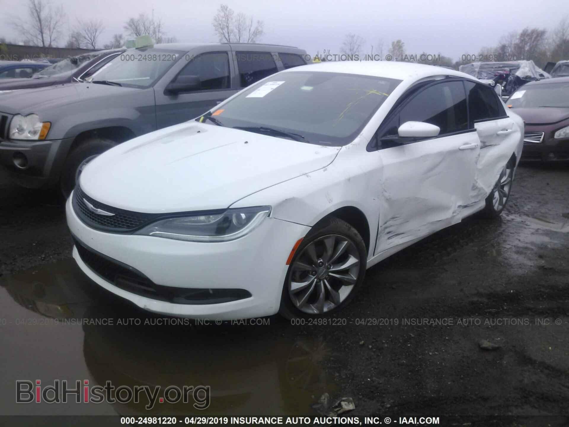 2015 CHRYSLER 200 - VIN: 1C3CCCBB6FN717667 - Photo 2