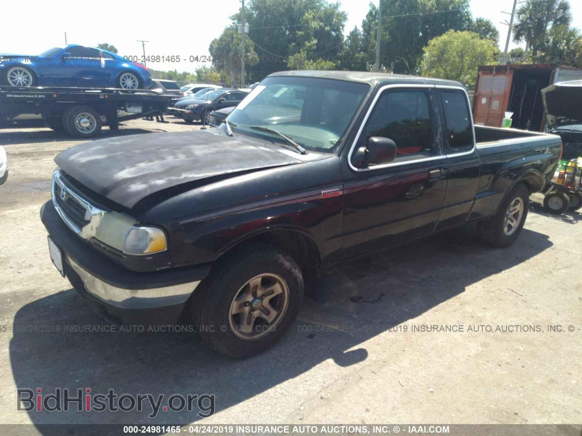 1998 MAZDA B2500 - VIN: 4F4YR16C8WTM16229 - Фото 2